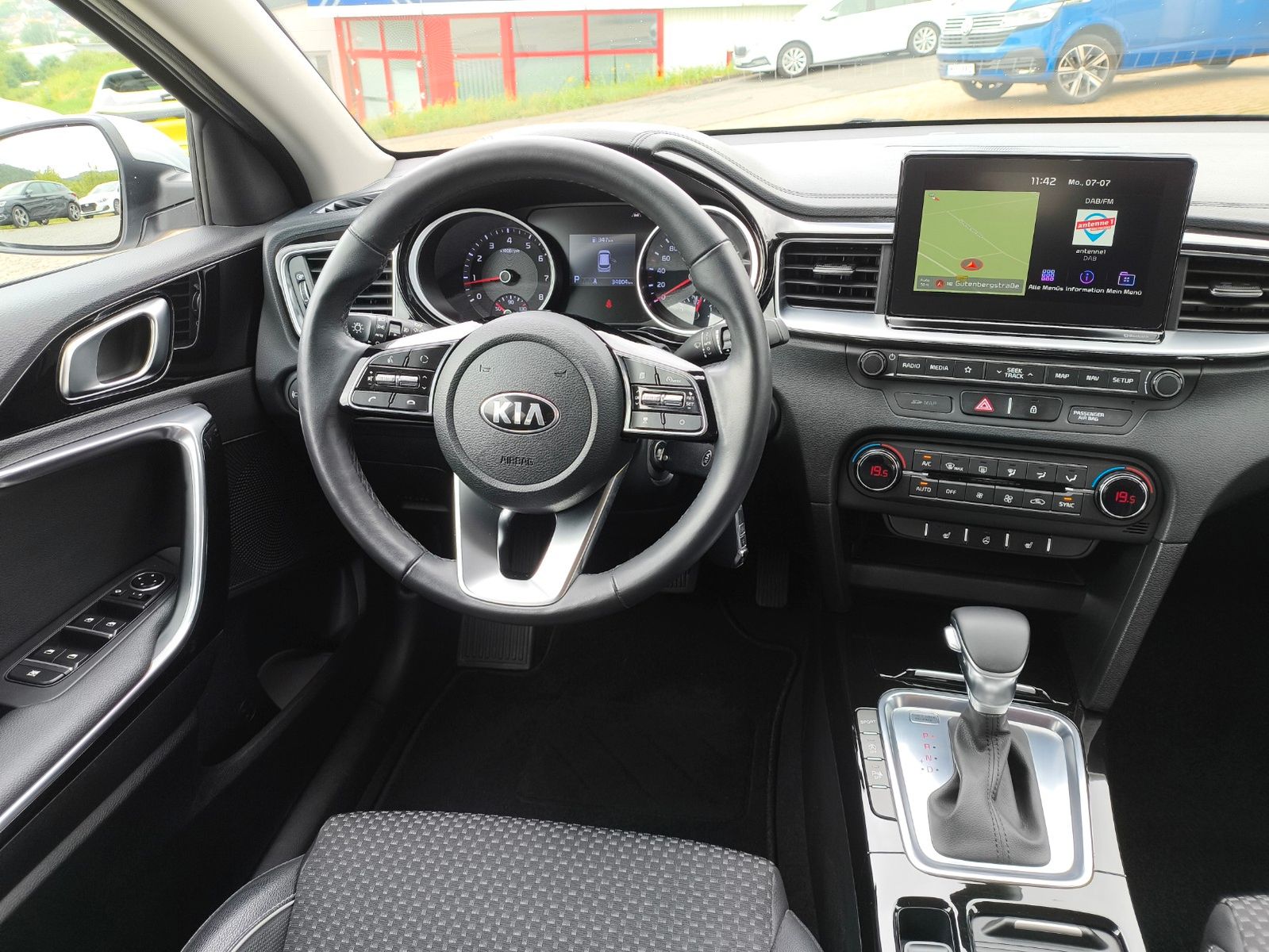 Kia Ceed Kombi 1.4 TGDi Automatik - Samsaru's Car Outlet