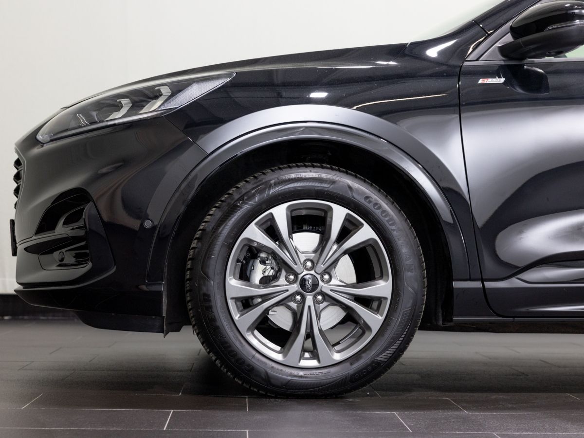 Ford Kuga ST-Line X - Samsaru's Car Outlet