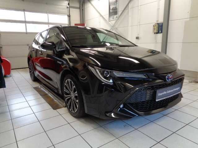 Toyota Corolla Touring Sports - Samsaru's Car Outlet