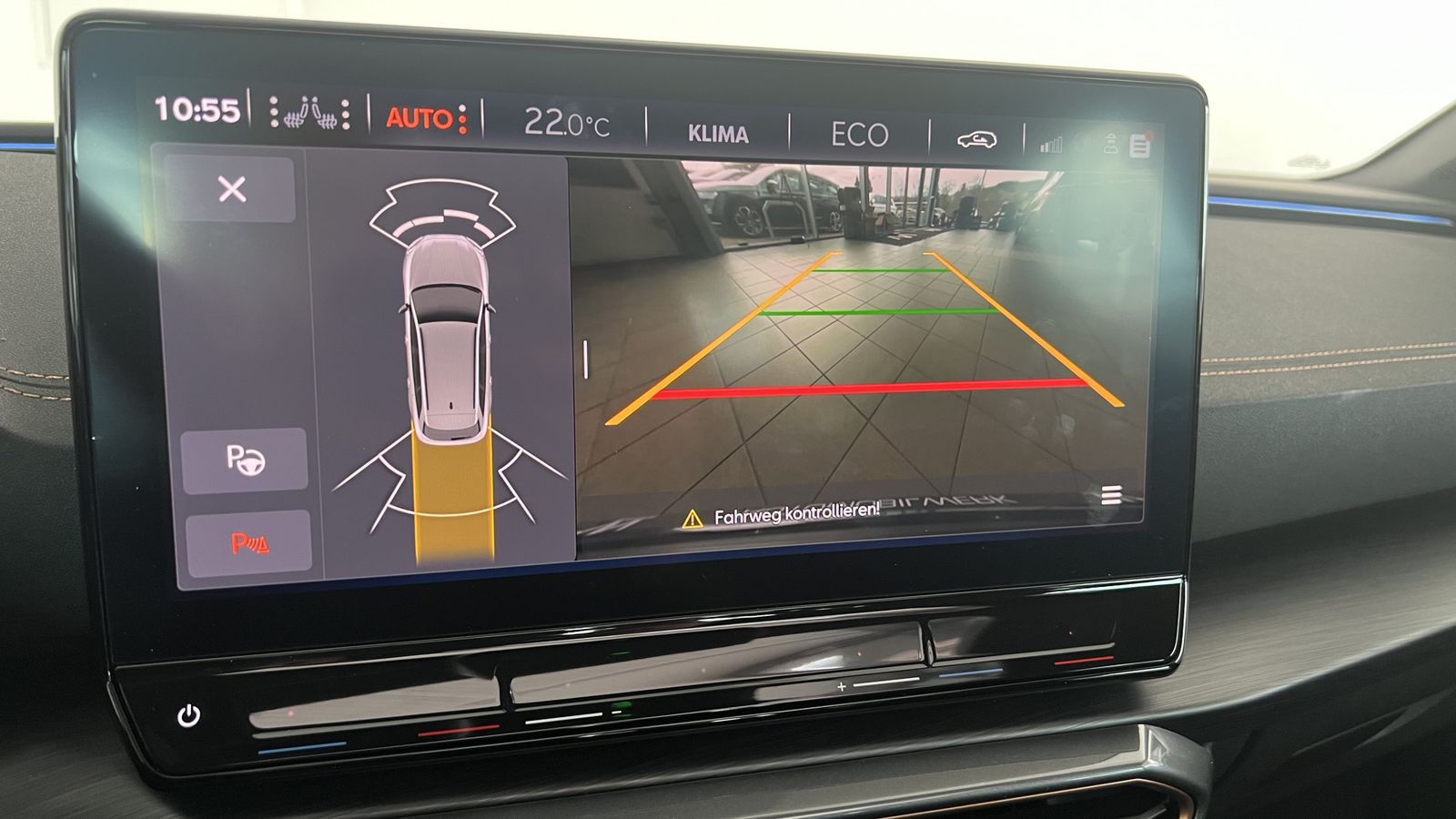 Cupra Leon Sportstourer VZ e-Hybrid - Samsaru's Car Outlet