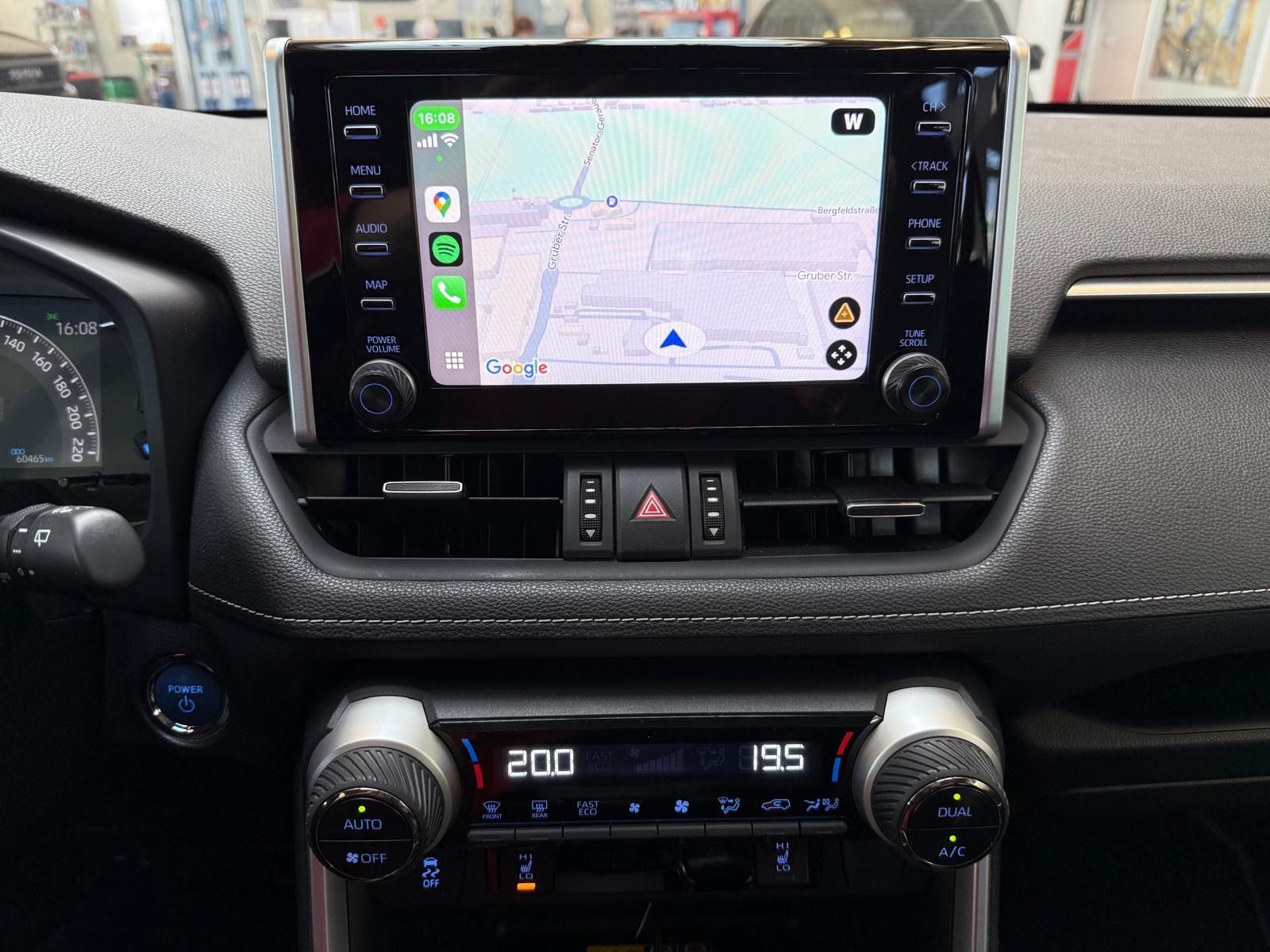 Toyota RAV 4 HYBRID 4x4 - Samsaru's Car Outlet