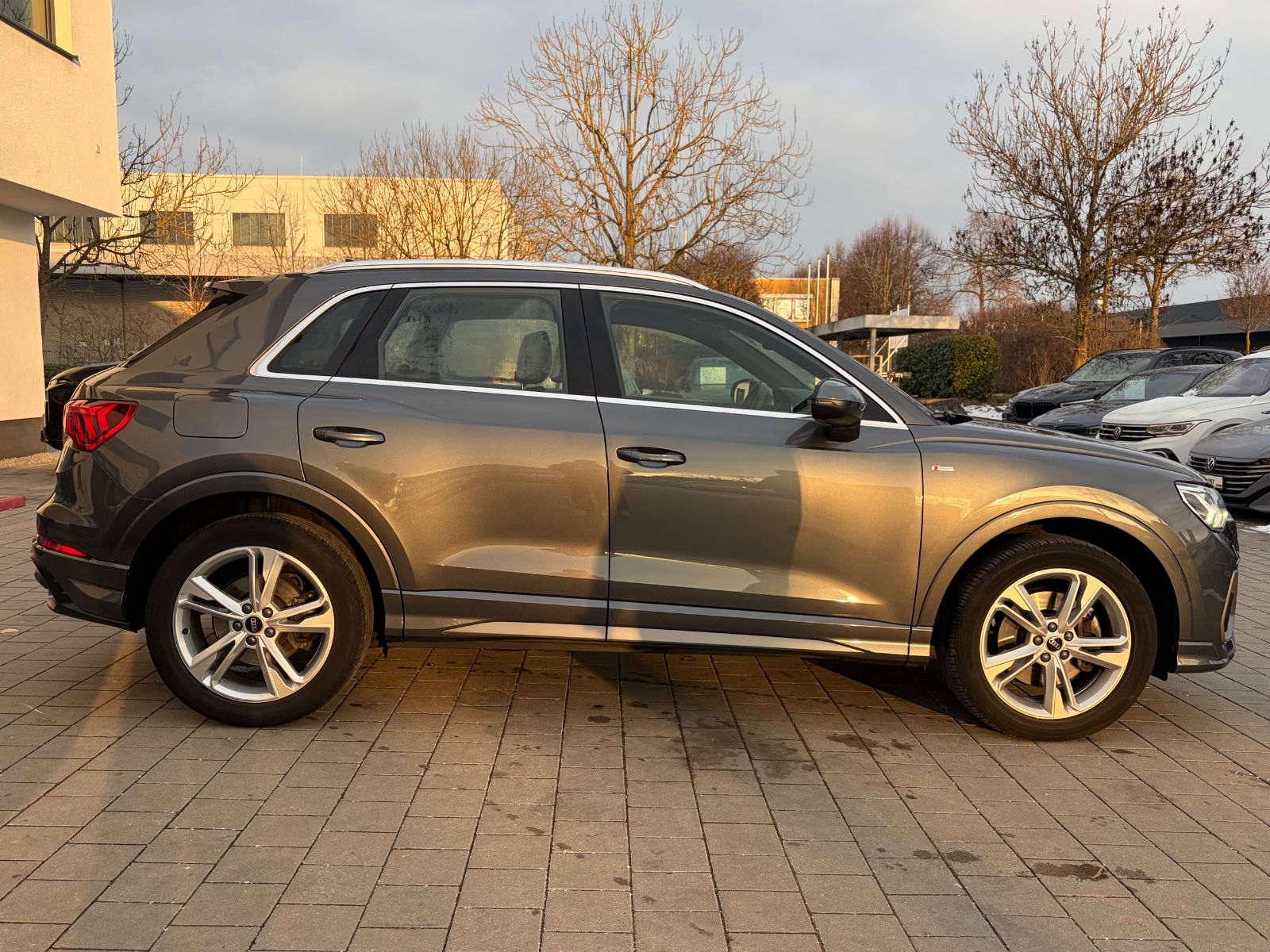Audi Q3 40 TFSI quattro S line ACC Lane RFK ViCo