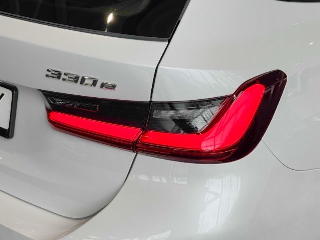 BMW 330 e xDrive Touring M Sport AHK+H&K DW 0,5 %