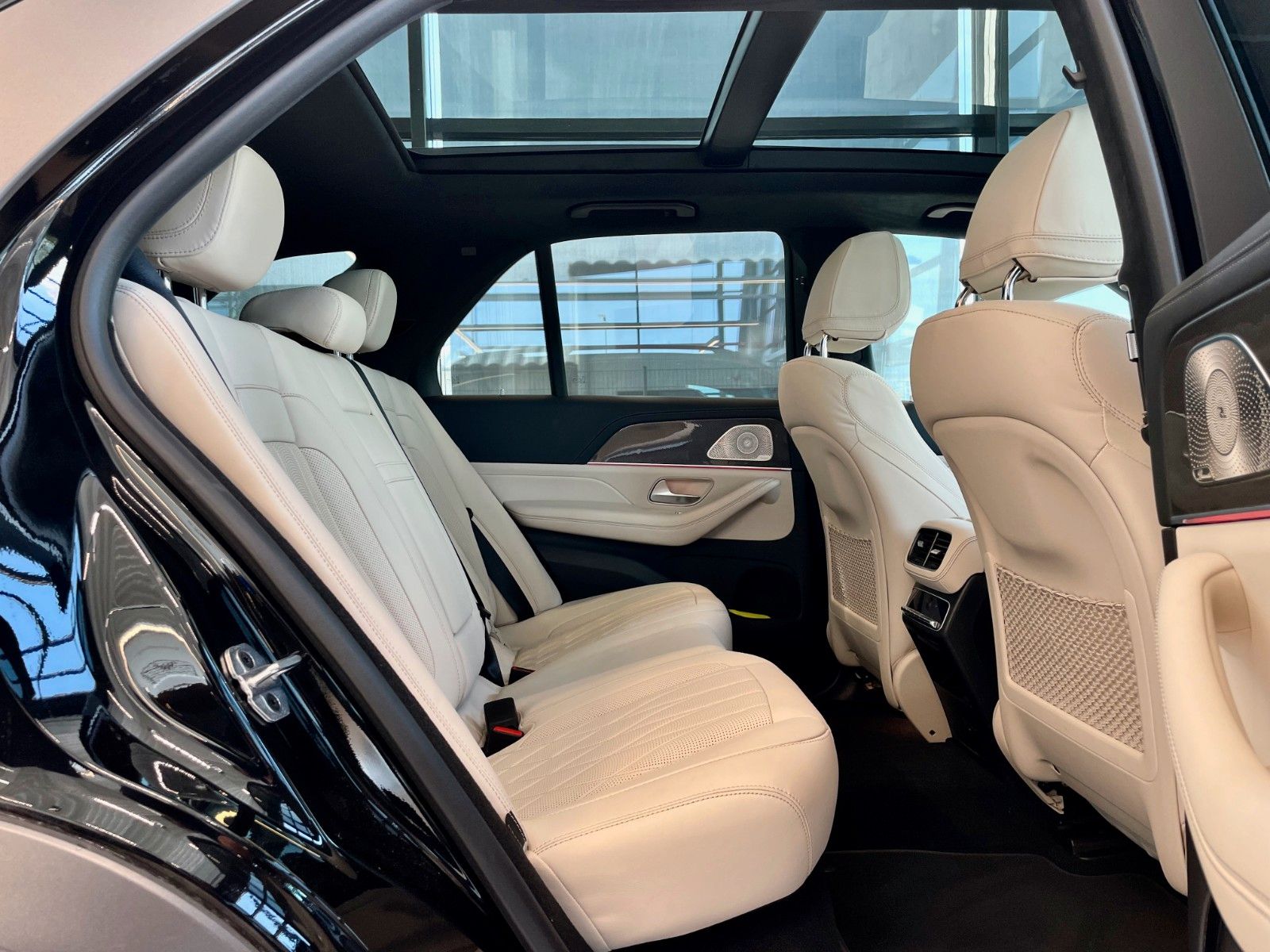 Mercedes-Benz GLE 63S AMG AHK/AMG/Totw/Mbeam/Navi/Pano/PDC