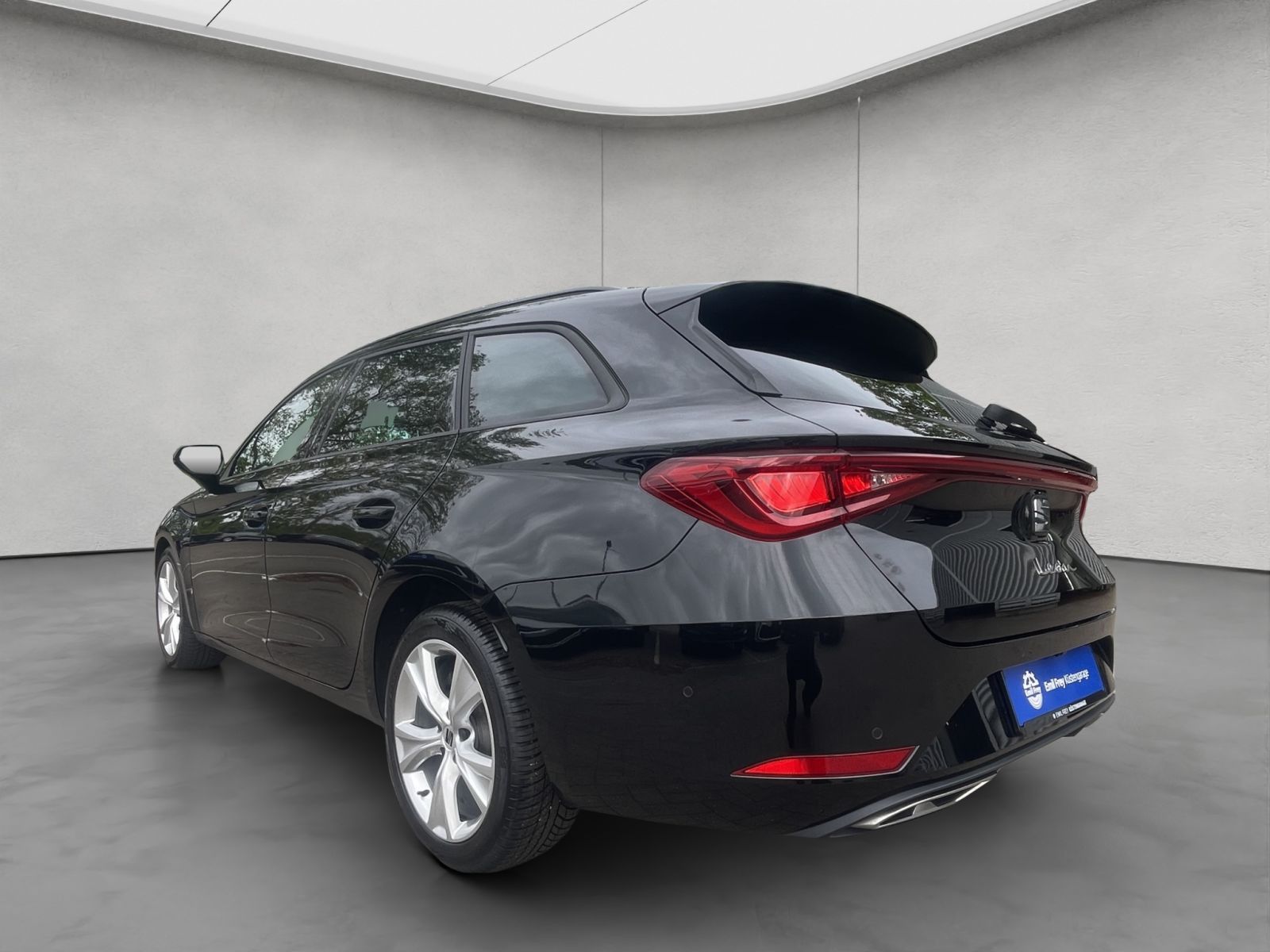 Seat Leon Sportstourer 2.0 TDI DSG FR AHK/Kamera/Navi