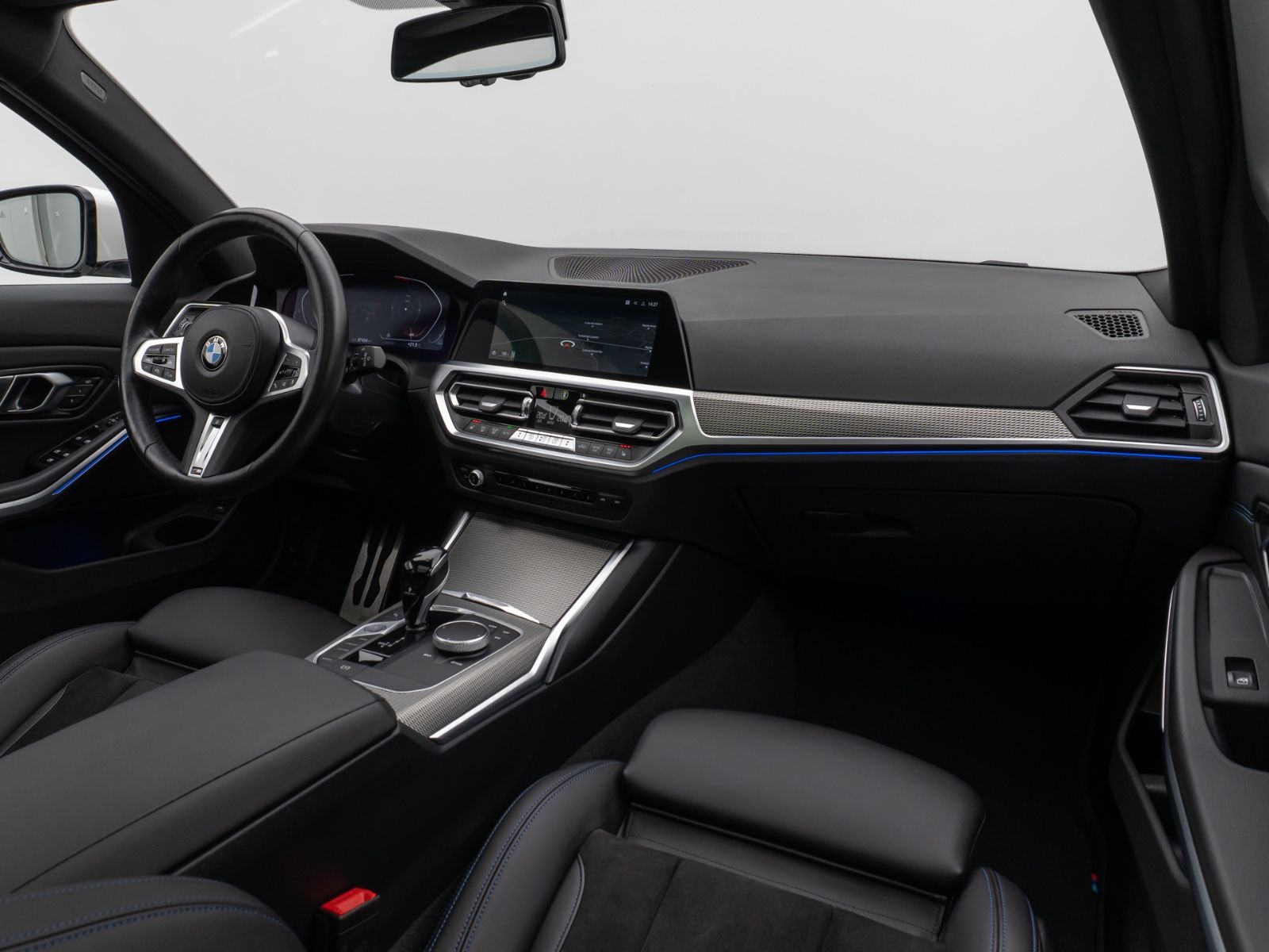 BMW 320d M Sport - Samsaru's Car Outlet