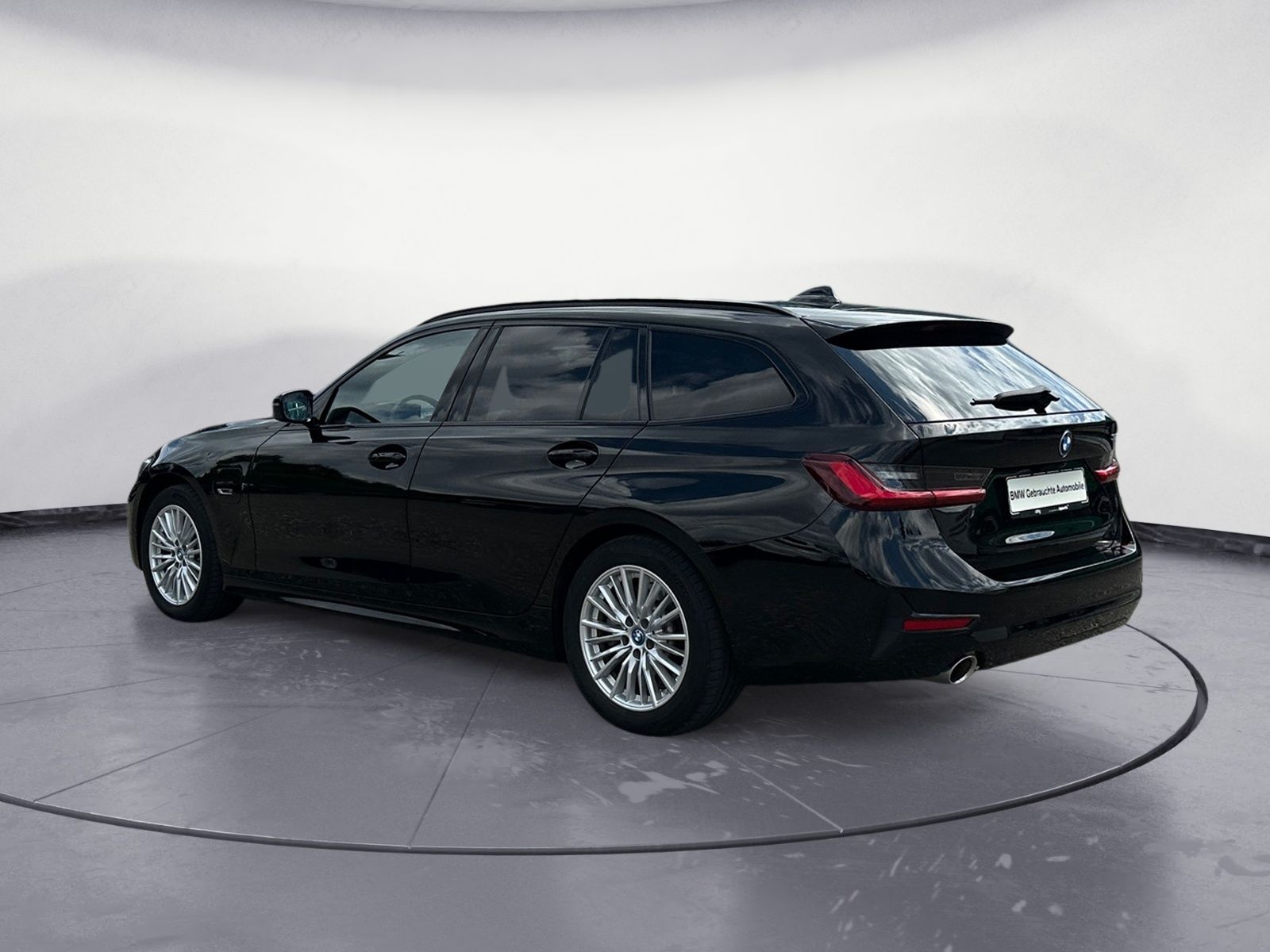 BMW 320e Touring Sport Line - Samsaru's Car Outlet