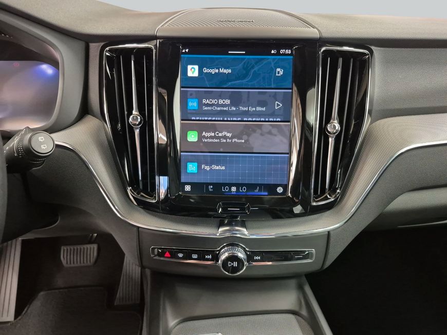 Volvo XC60 B5 B AWD Plus Dark