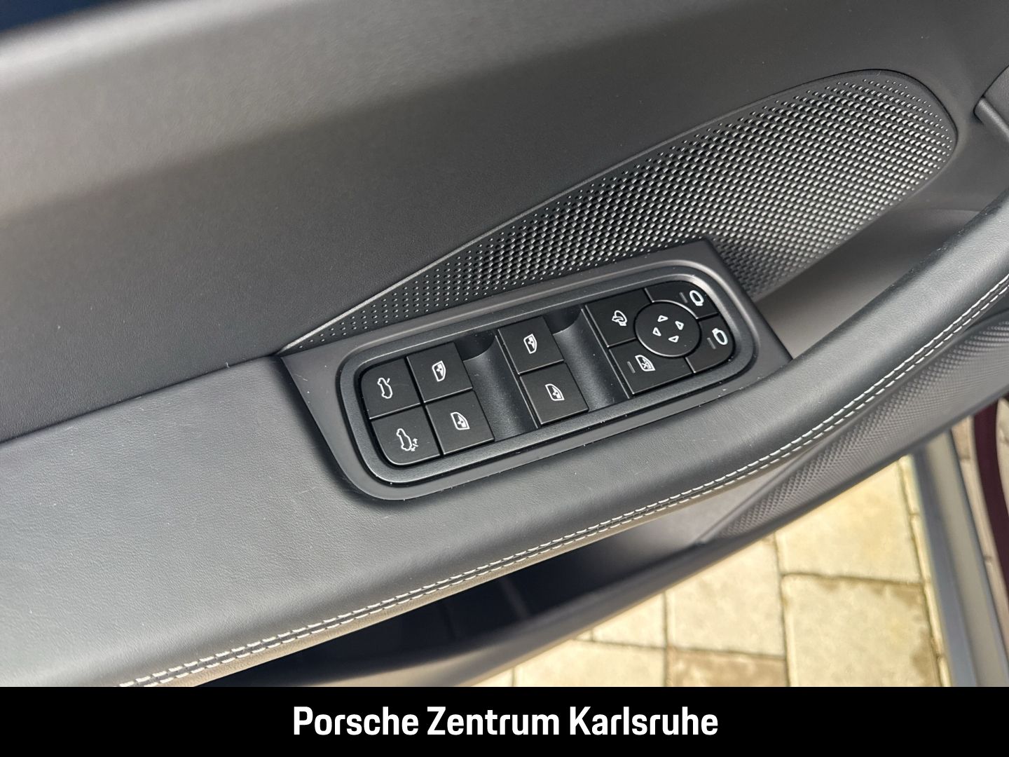 Porsche Macan 4S LED-Matrix Panoramadach Luftfederung