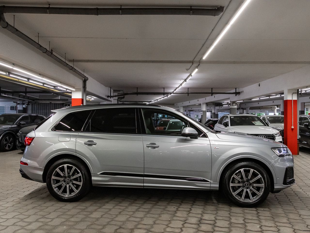Audi Q7 S line 55 TFSI quattro AIR Pano HuD 360° AHK