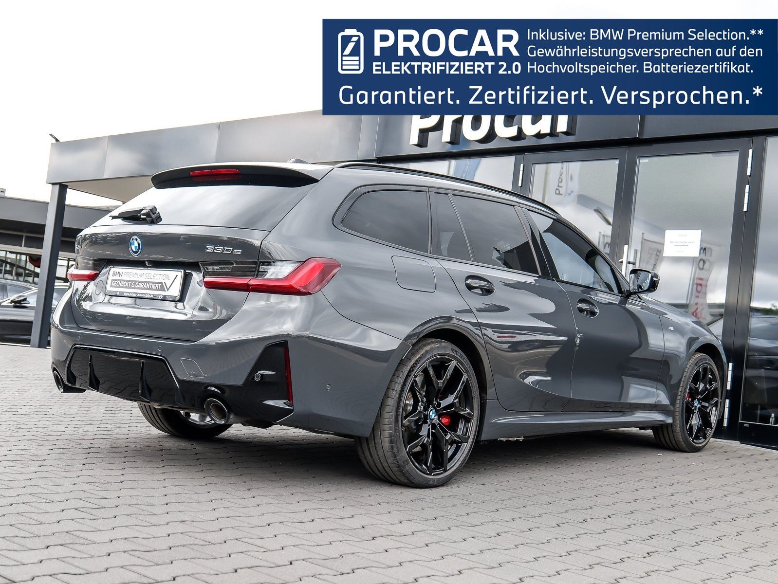 BMW 330e xDrive Touring M Sport HUD PANO ACC AHK LM