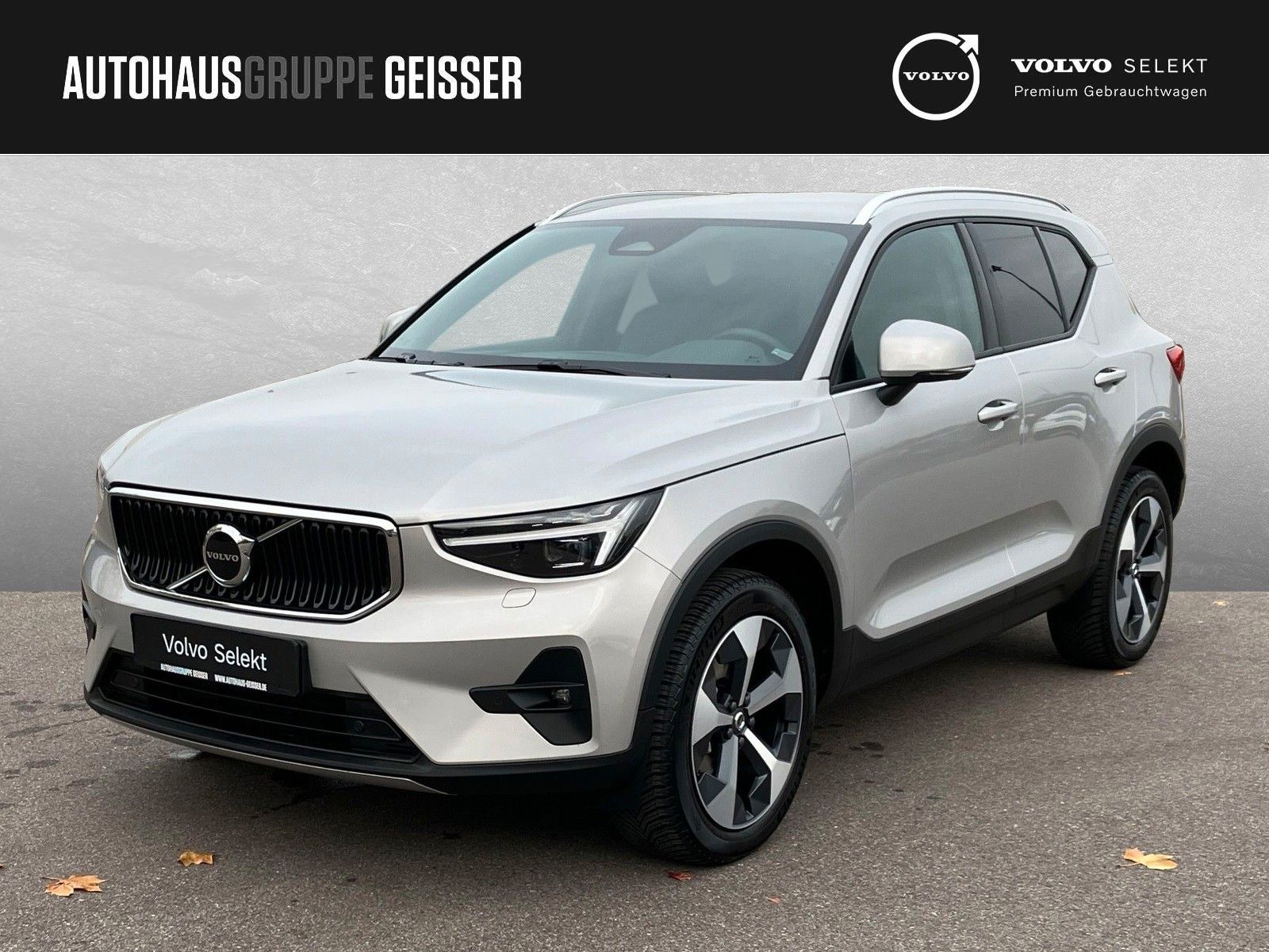 Volvo XC40 B3 Mild-Hybrid Core AHK LED