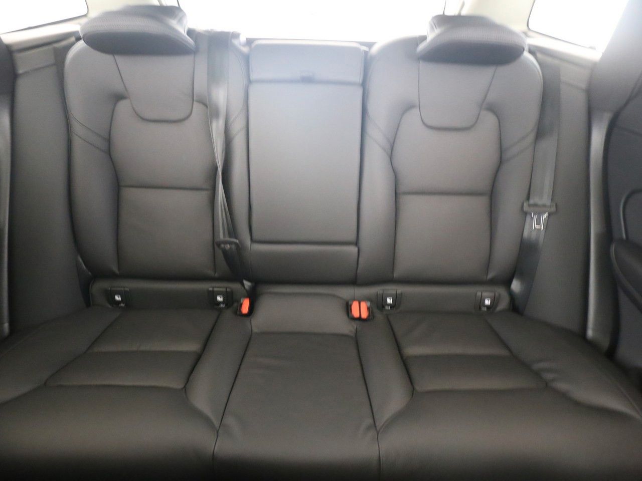 Volvo XC 60 B5 Ultra Dark AWD