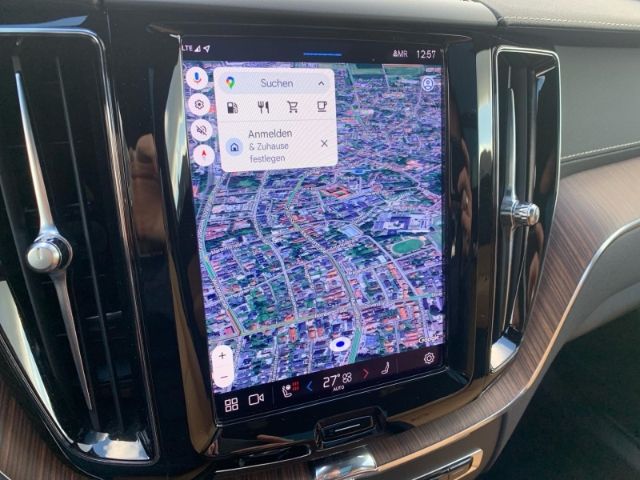 Volvo XC60 B4 AWD Inscription Standheizung Voll LED Ma