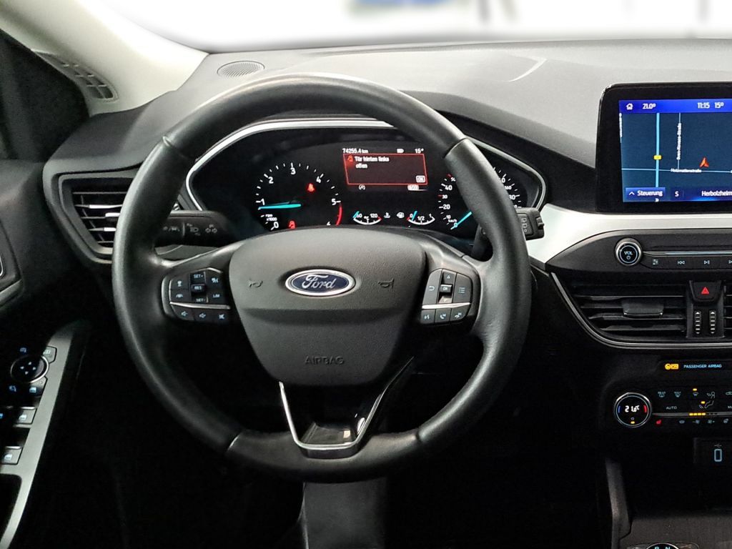 Ford Focus Turnier 2.0 Aut. COOL&CONNECT LED NAVI AHK