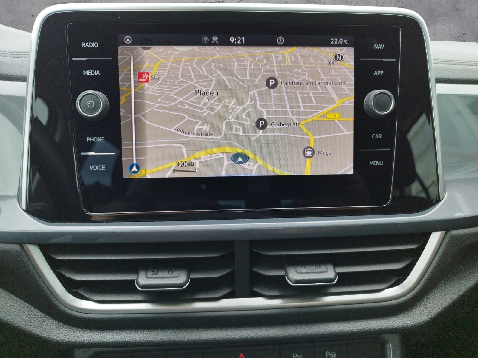 Volkswagen T-Roc Style 1.0TSI - Samsaru's Car Outlet