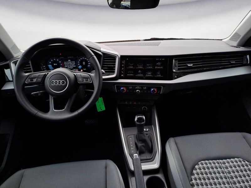Audi A1 25 TFSI Sportback S line - Samsaru's Car Outlet