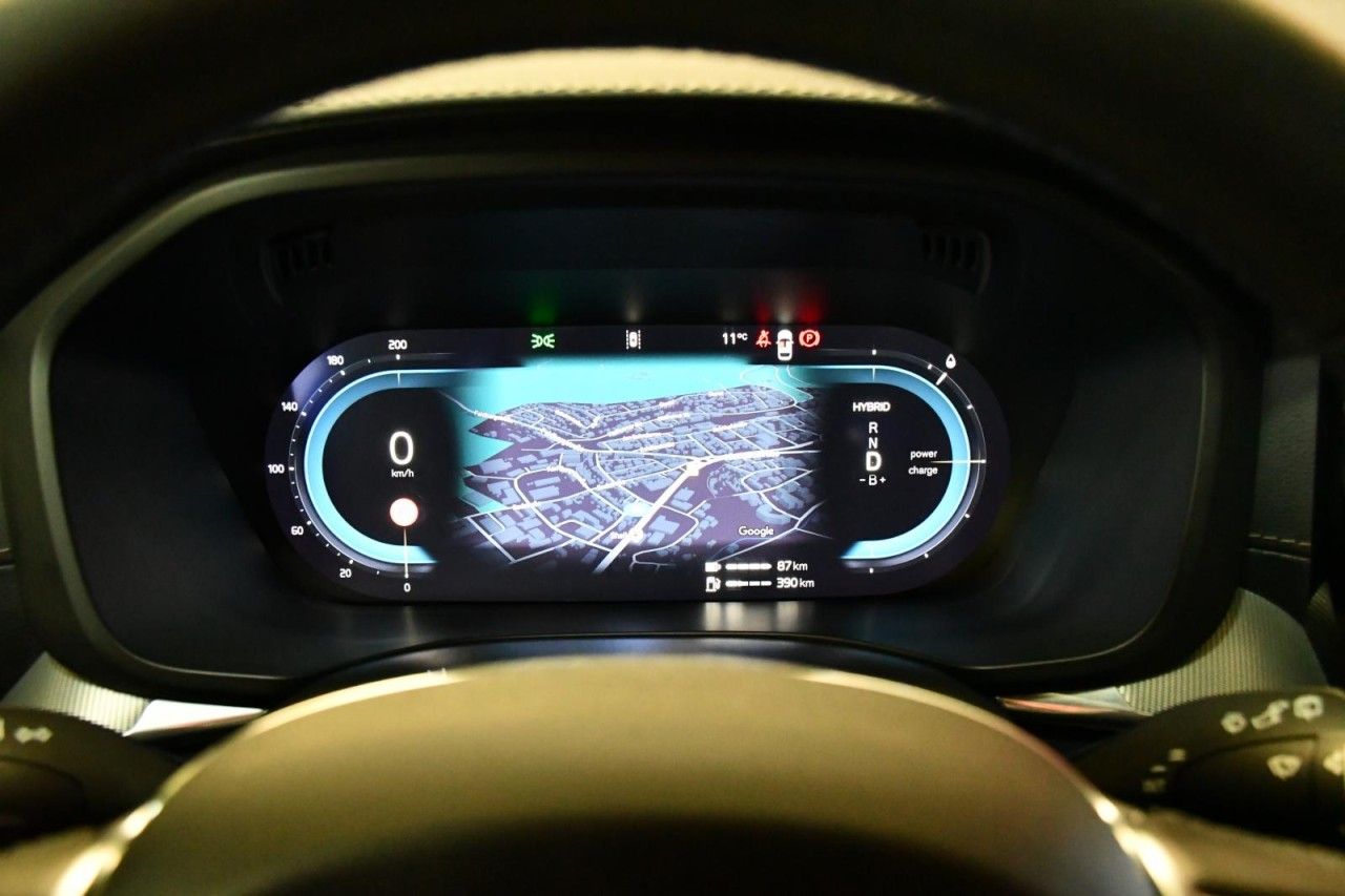 Volvo XC60 T6 Recharge Ultra Black AWD - Samsaru's Car Outlet