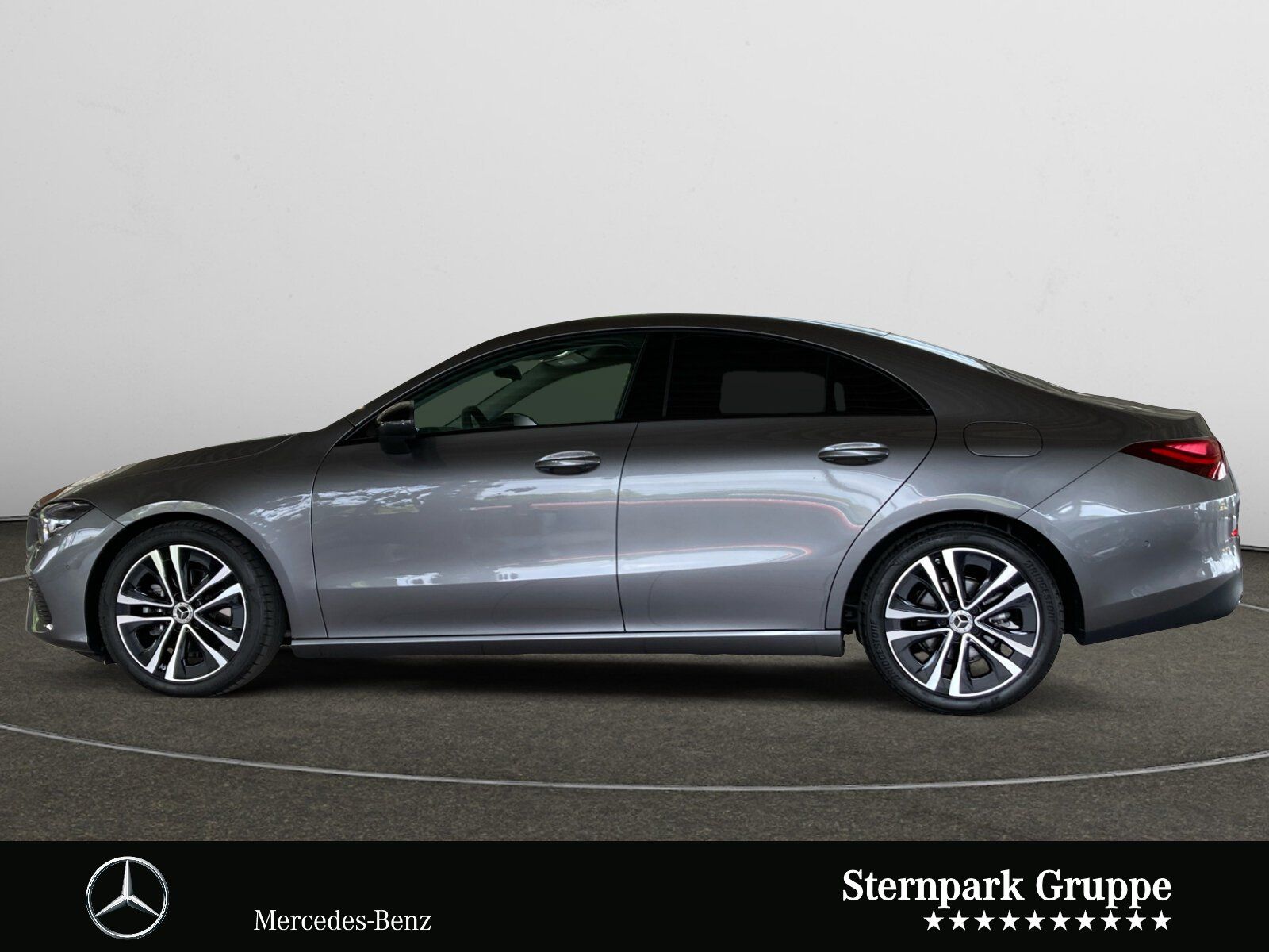 Mercedes-Benz CLA 180 Progressive - Samsaru's Car Outlet
