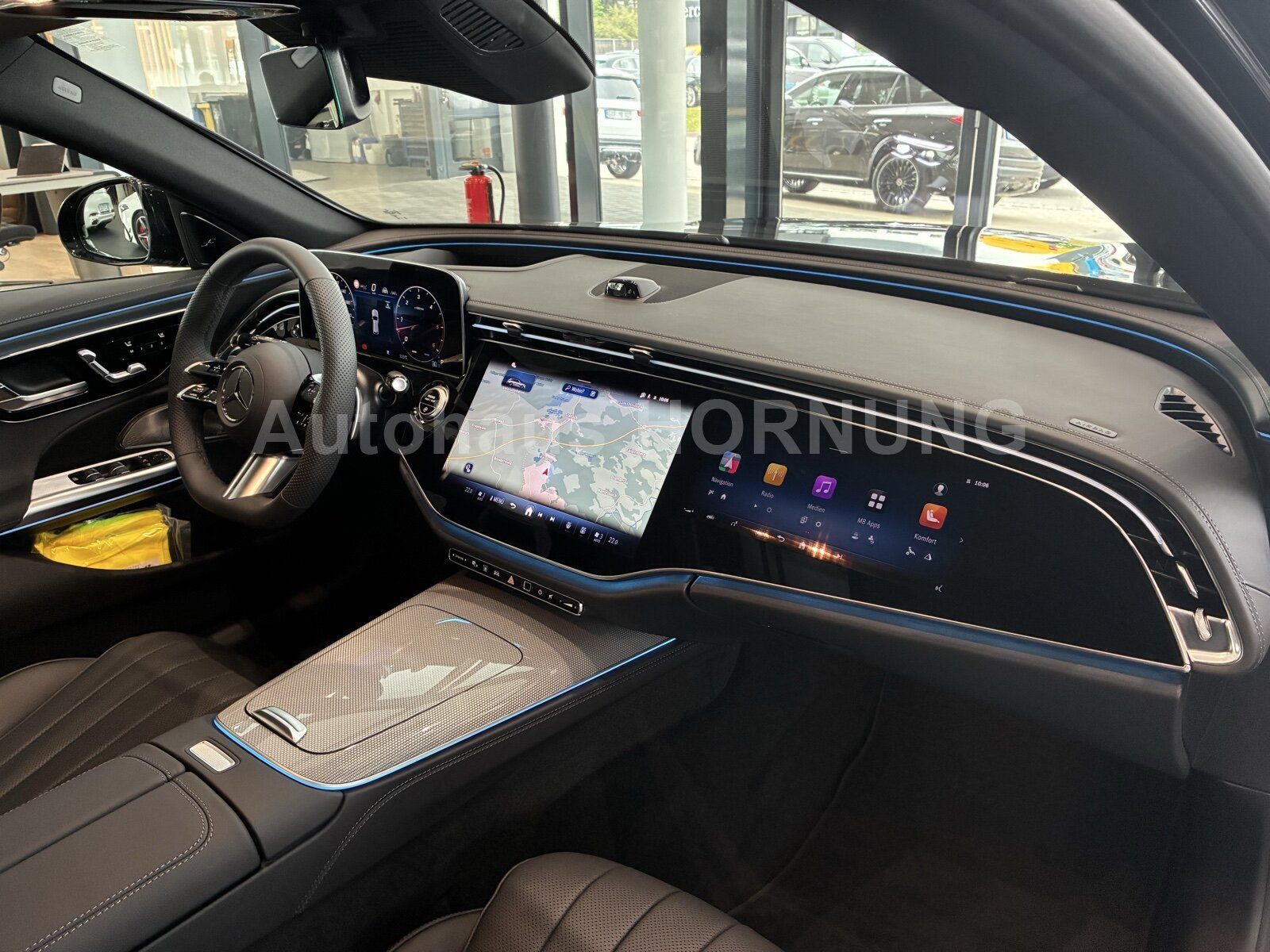 Mercedes-Benz E 450 d 4M T AMG NIGHT STHZG HUP PANOSD AHK DIGI