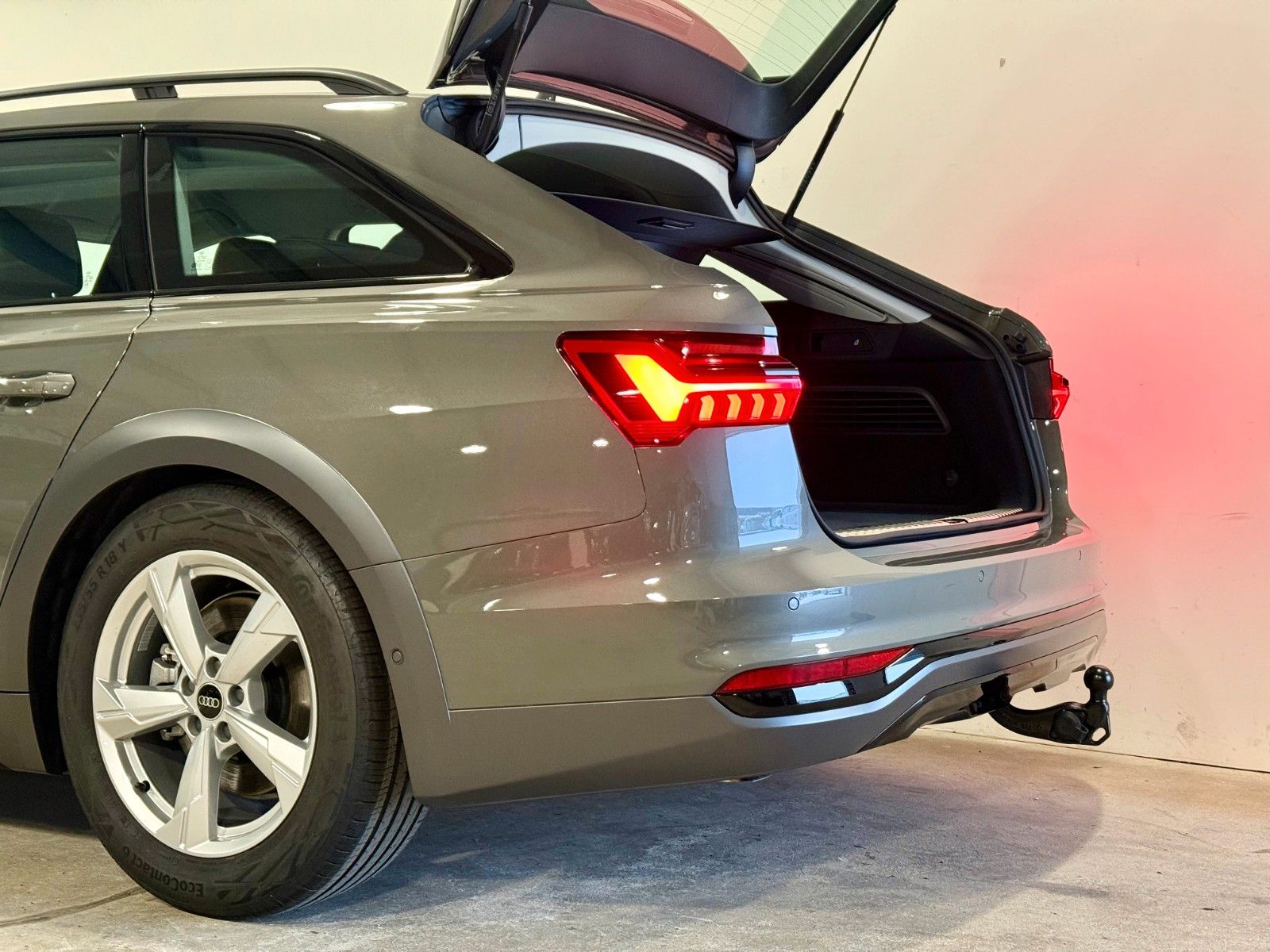 Audi A6 Allroad Quattro 40 TDI - Samsaru's Car Outlet