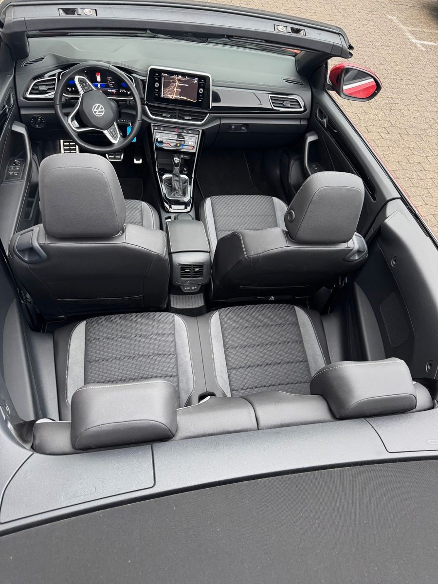 Volkswagen T-Roc R-Line - Samsaru's Car Outlet