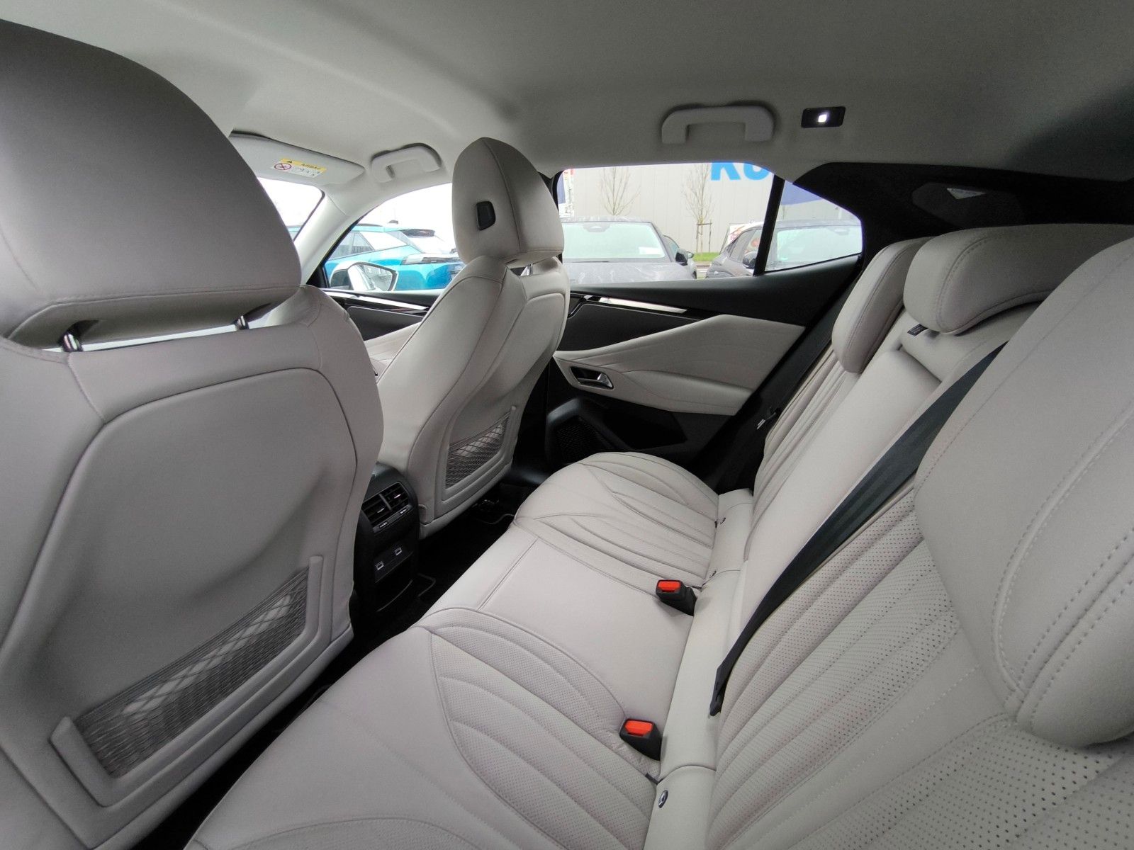 DS Automobiles DS 4 Esprit de Voyage PureTech 130