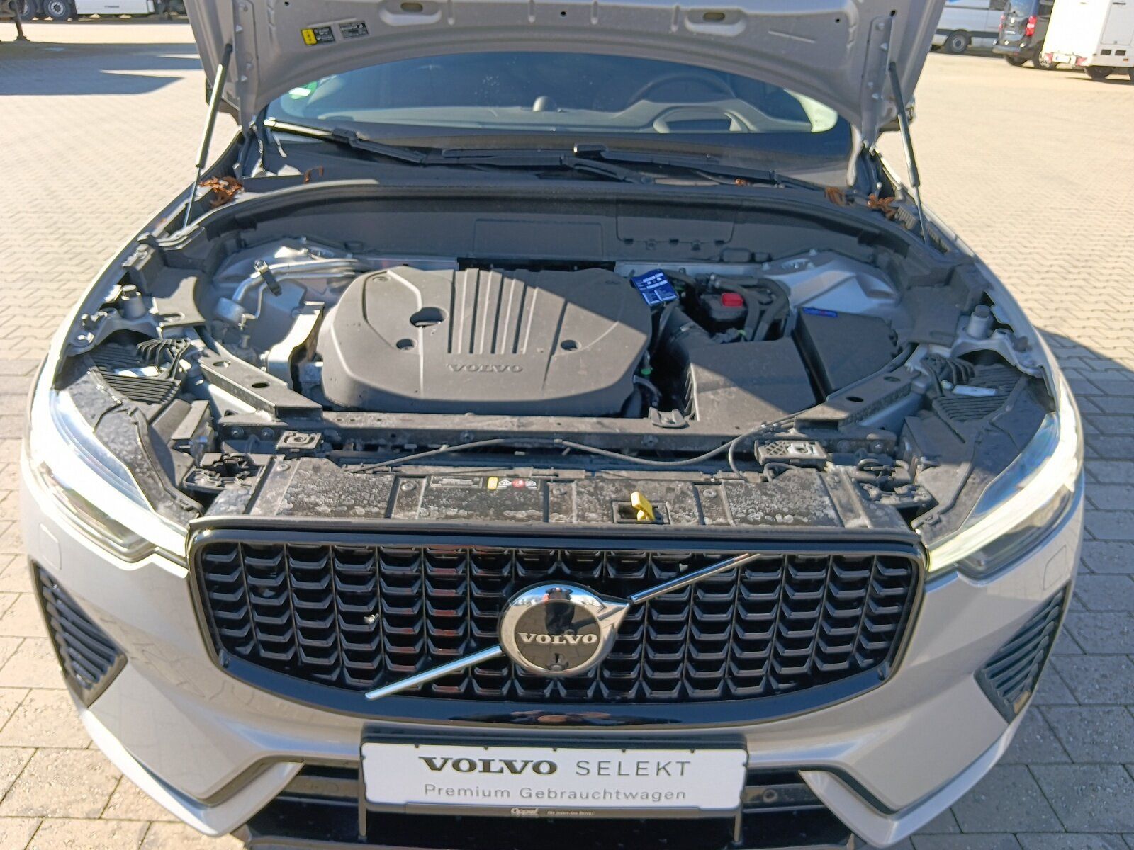 Volvo X 60 B5 AWD Ultimate Dark 360° KAMERA+PANO-DACH+
