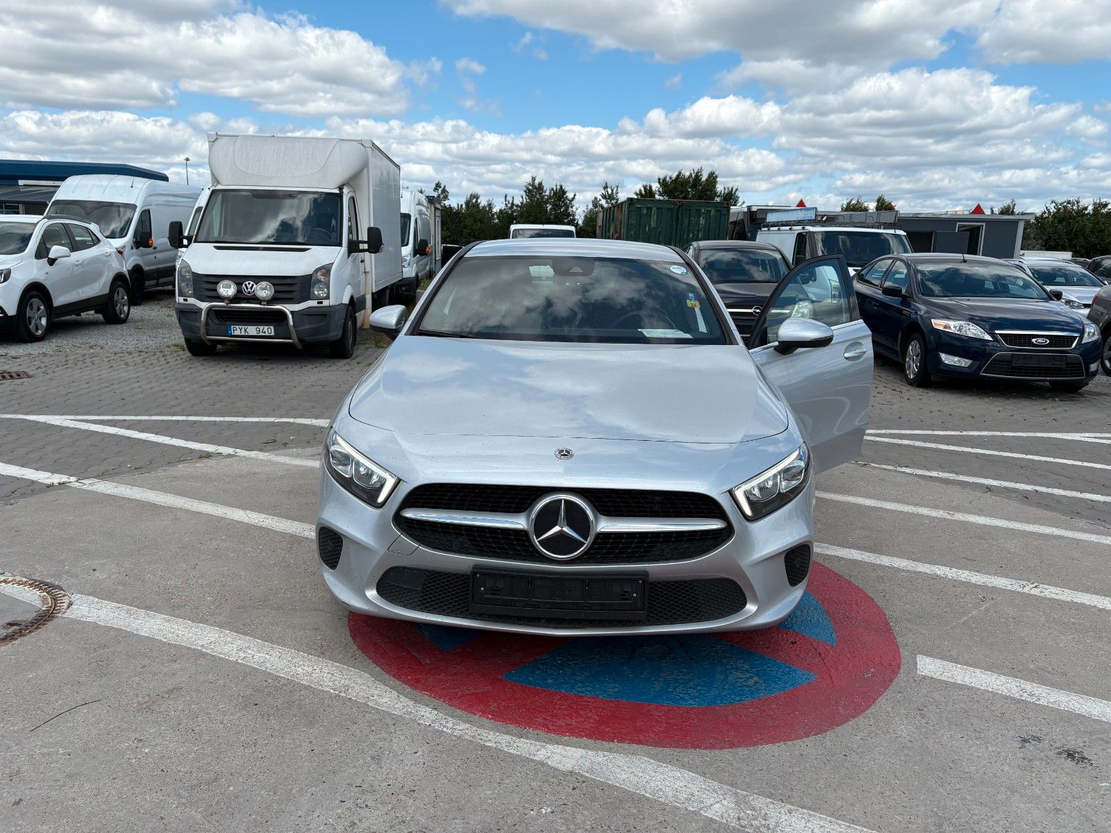 Mercedes-Benz A 180d Business - Samsaru's Car Outlet