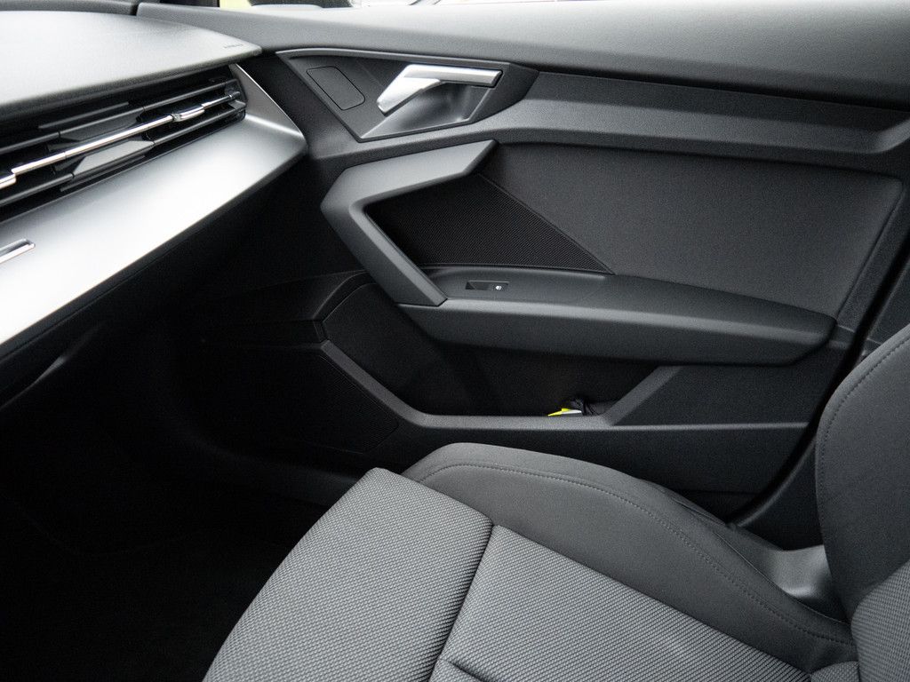 Audi A3 Sportback 30 TFSI advanced - Samsaru's Car Outlet