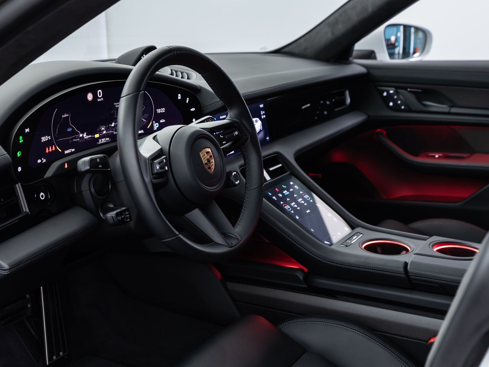 Porsche Taycan GTS Sport Turismo SPORTDESIGN CARBON*PANO