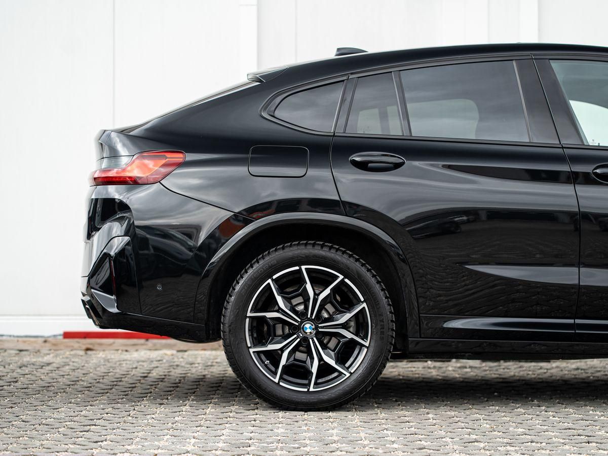 BMW X4 xDrive30i M-Sport AHK PANO HuD ACC Laser KoZg