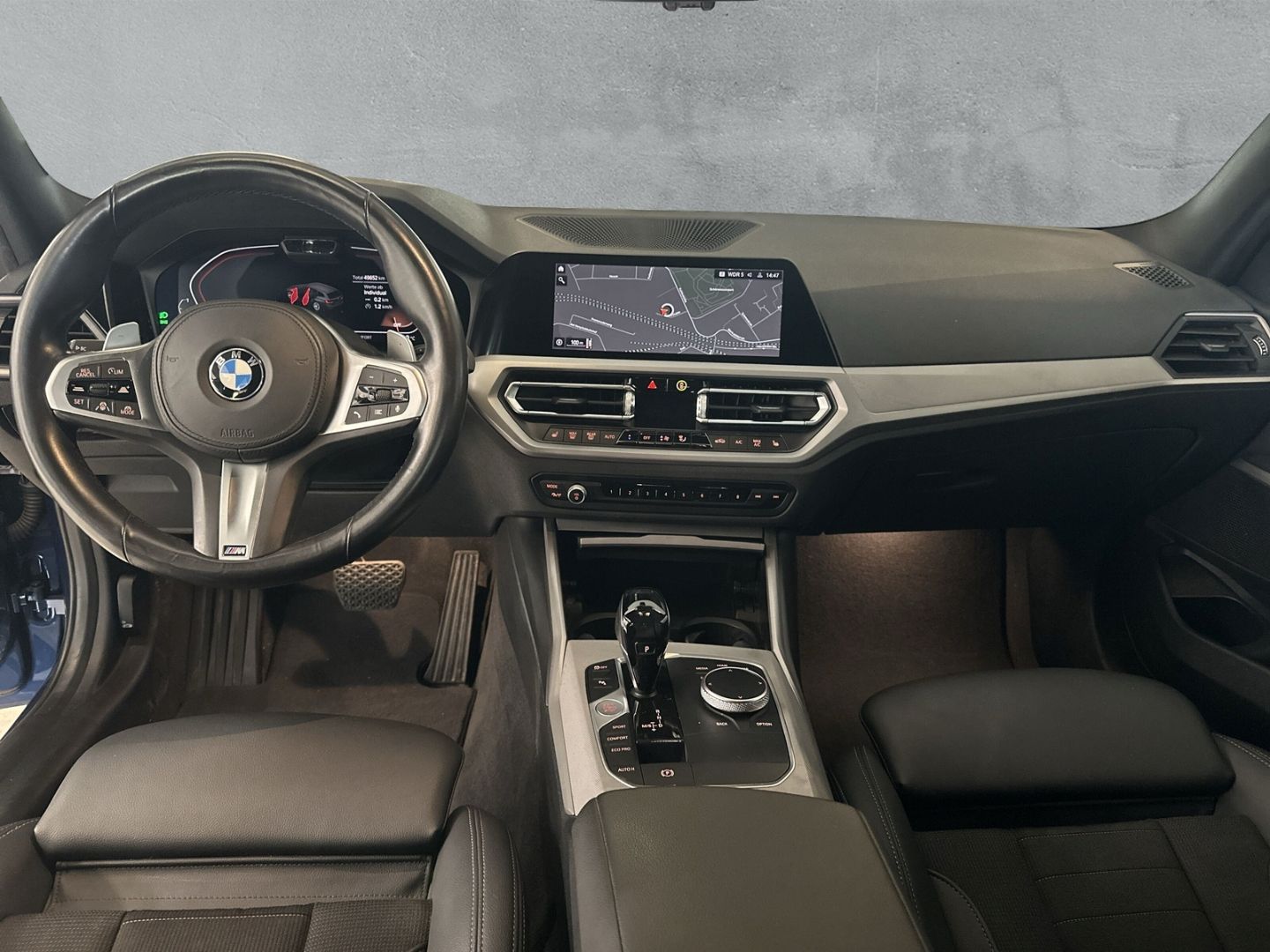 BMW 320 d - Samsaru's Car Outlet
