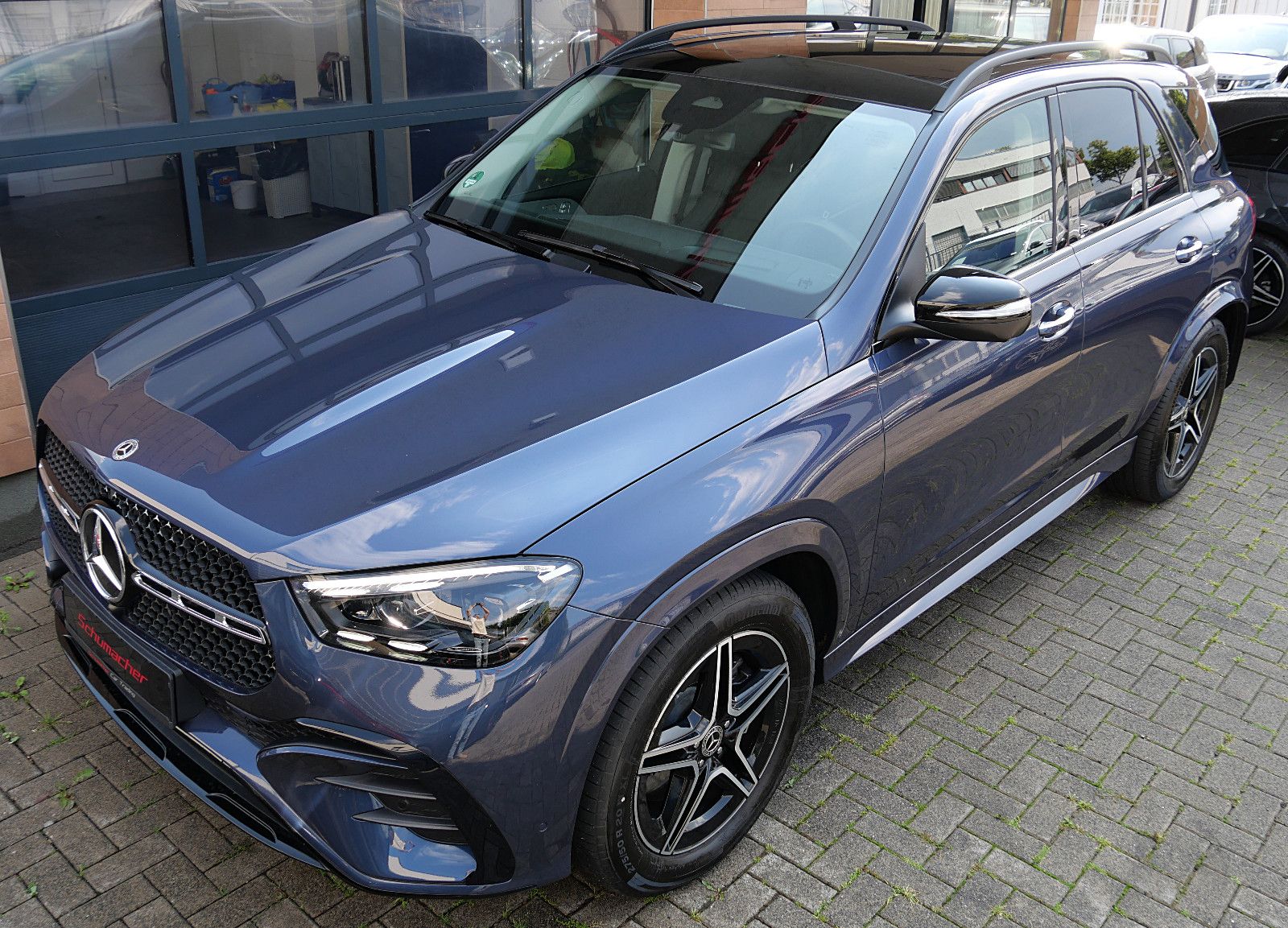 Mercedes-Benz GLE 300d AMG+Night.Airm.360,HUD,Pan.Belüft.Burm