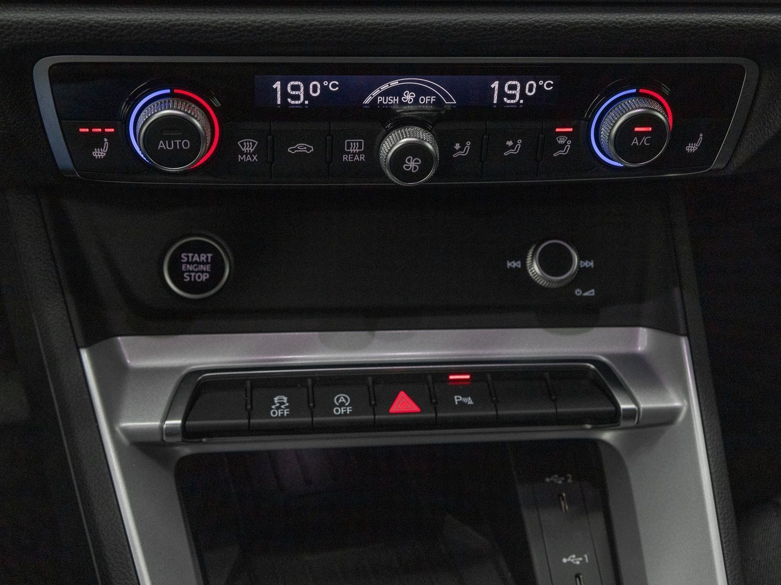 Audi Q3 40 TDI Q ADVANCED - Samsaru's Car Outlet