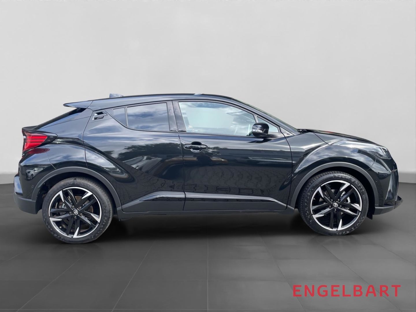 Toyota C-HR 2.0 Hybrid GR Sport Black Edition - Samsaru's Car Outlet