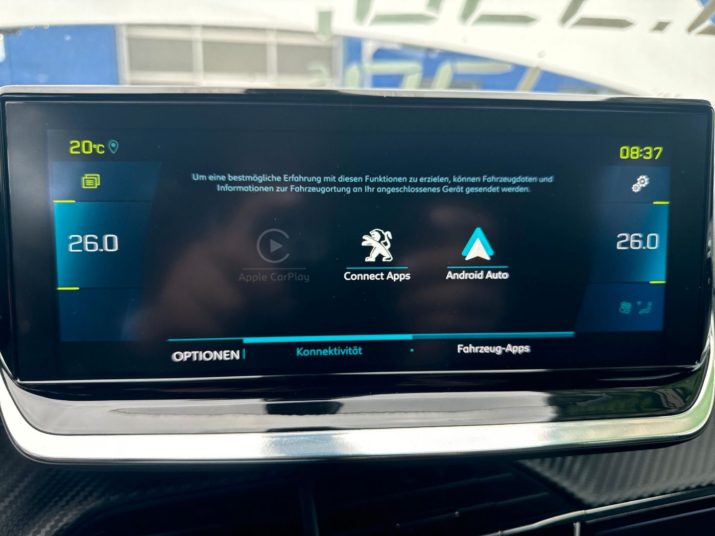 Peugeot 2008 e- Allure - Samsaru's Car Outlet