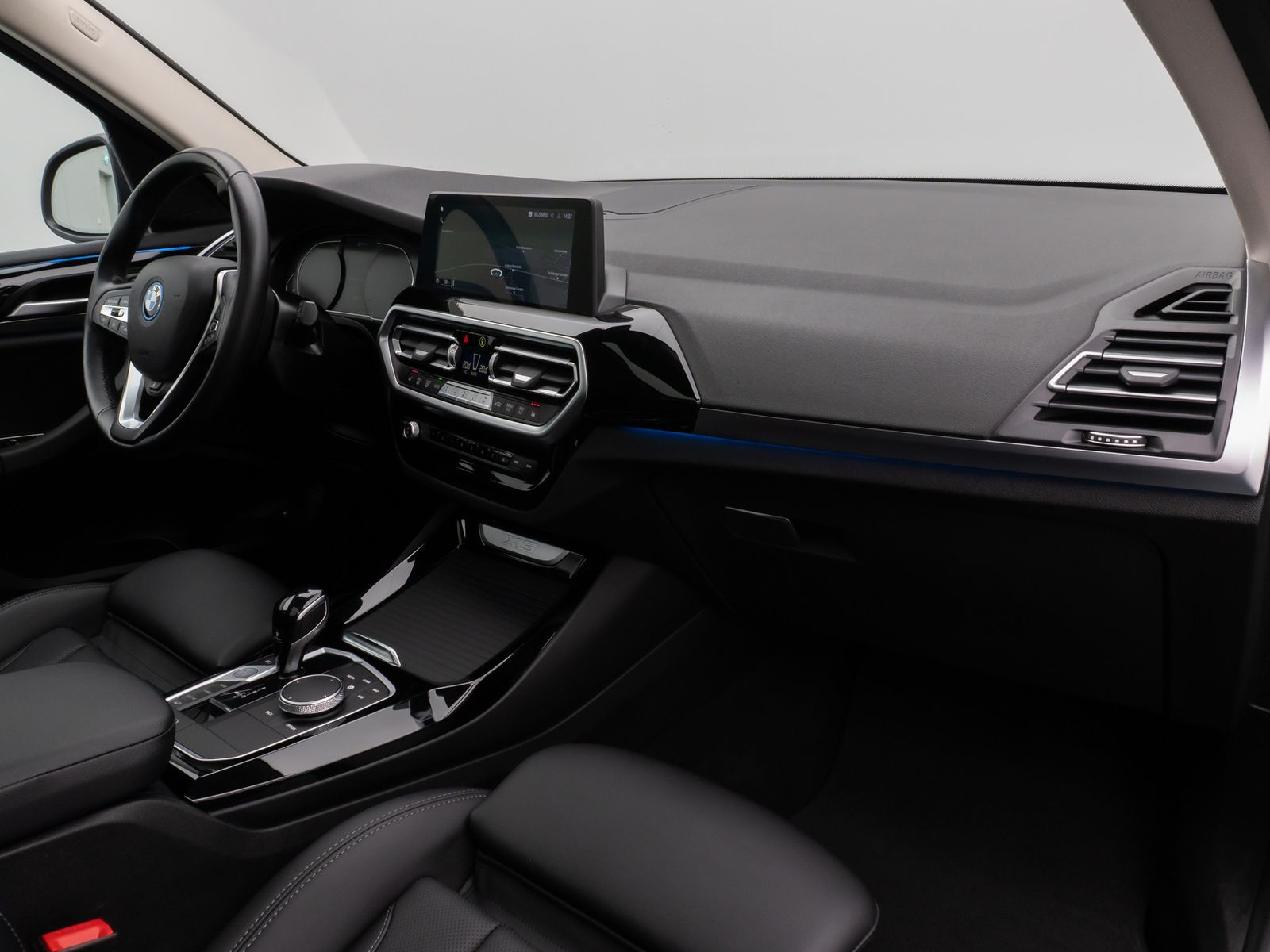 BMW X3 xD30e Panorama Kamera DAB HiFi Lenkrhz Sport