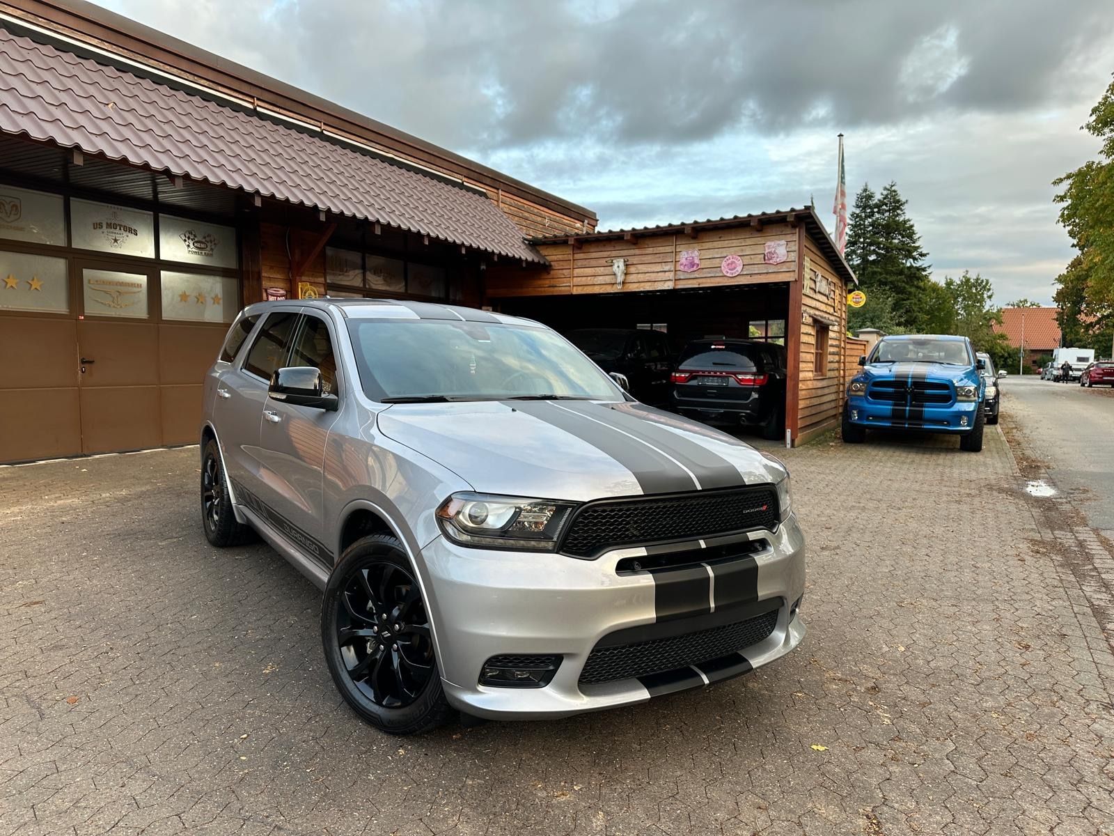 Dodge 3,6 V6*LED*PDC*LEDER*7 SITZER*20 ZOLL*NAVI*
