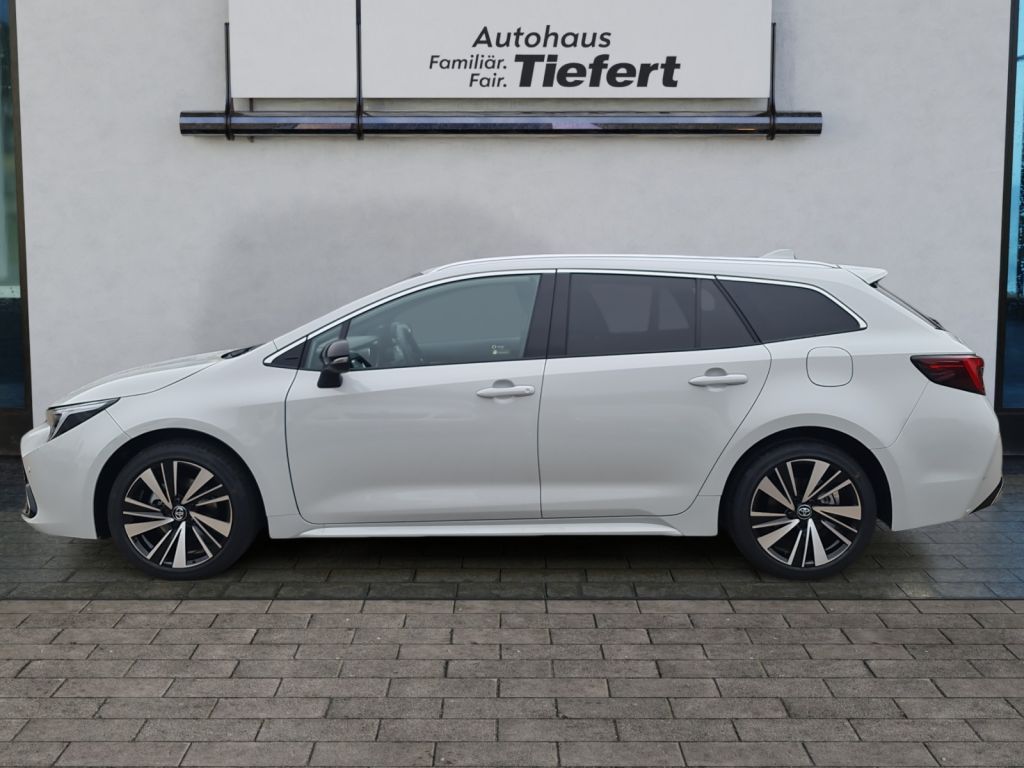 Toyota Corolla 1.8 Hybrid Touring Sports Teamplayer (ZE