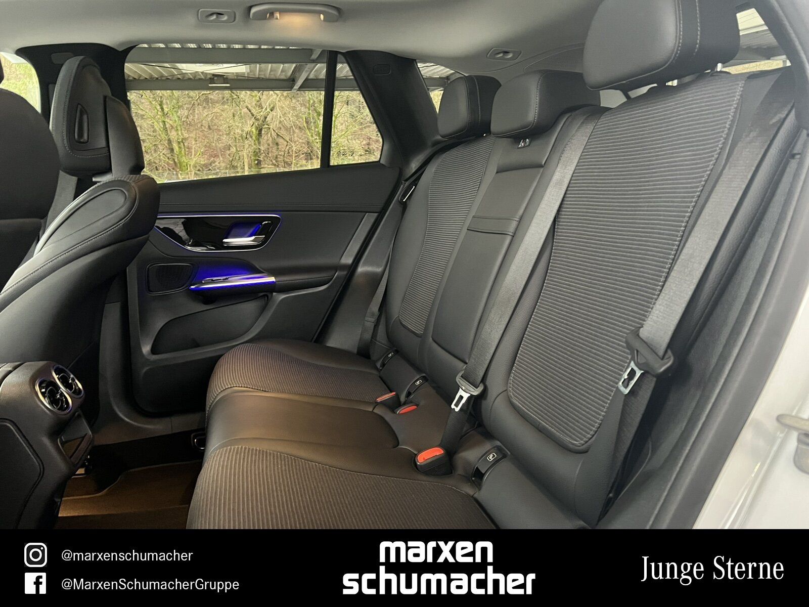 Mercedes-Benz GLC 220 d 4M AVANTGARDE Pano+360°+AHK+DIGITAL