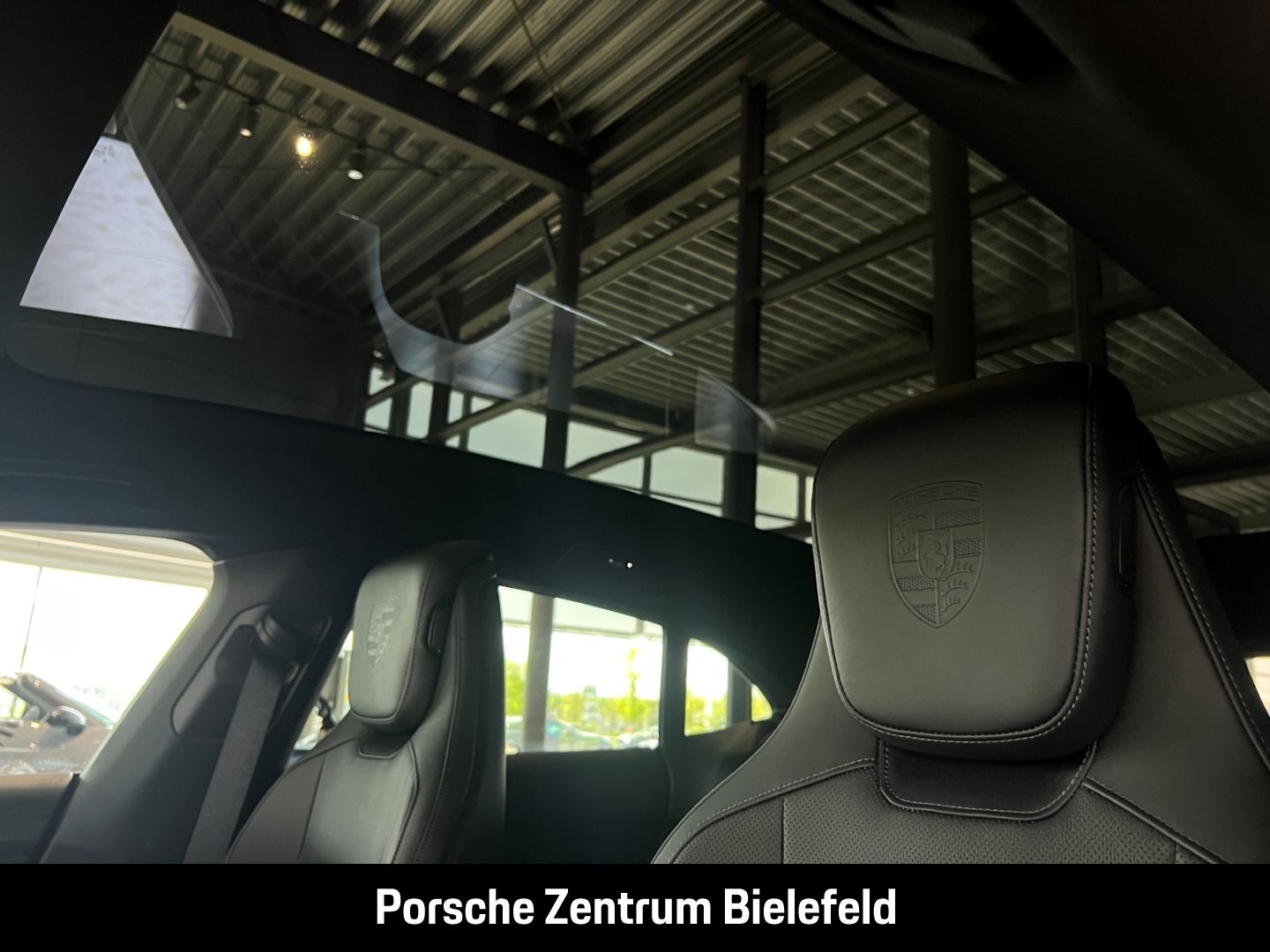 Porsche Taycan 4 Cross Turismo BOSE LED-Matrix Panorama