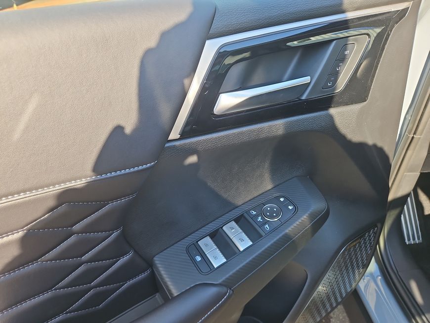 Mitsubishi Outlander 2.4 4WD Plug-In Hybrid Top*AHK*