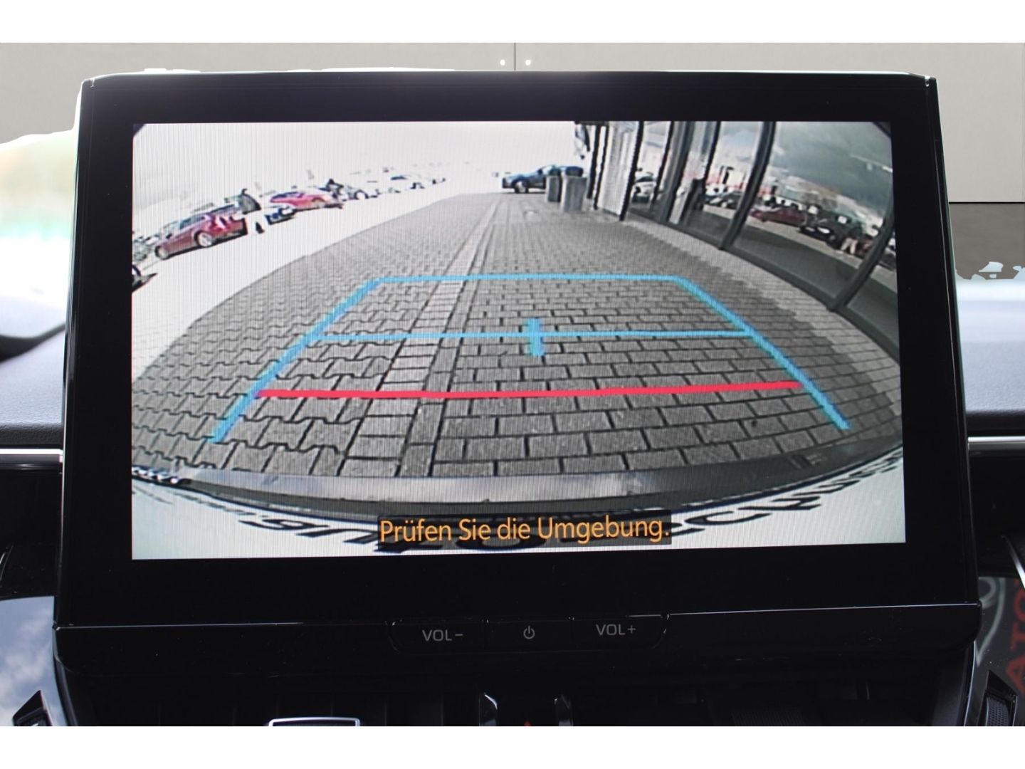 Toyota Corolla TS Black & White LED+NAVI+CARPLAY+RFK