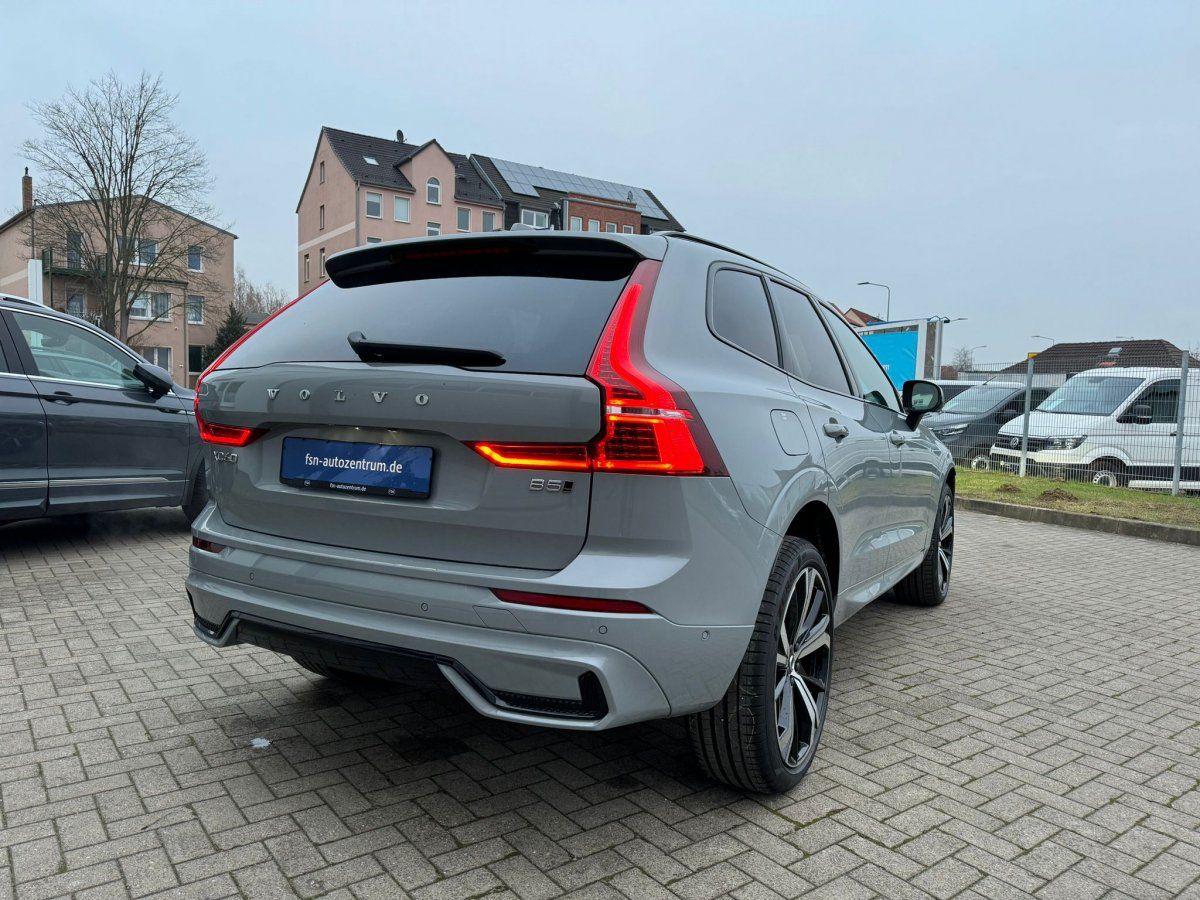 Volvo XC60 B5 AWD Ultimate Dark Luftfahrwerk Bowers &