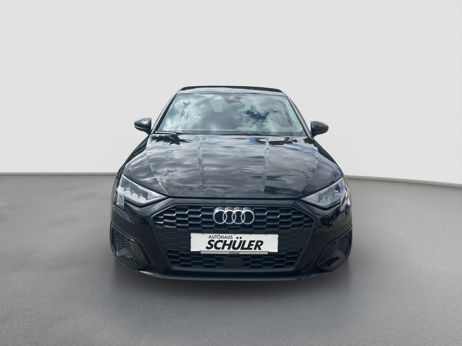 Audi A3 Sportback 40*1.4TFSI*e-tron*basis*NAVI*AHK*EP