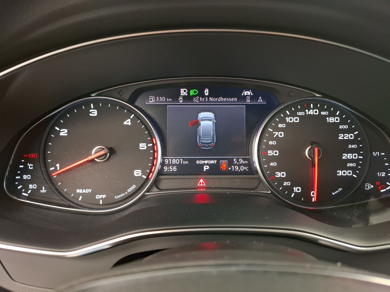 Audi A6 Avant 40 TDI quattro S-Line - Samsaru's Car Outlet