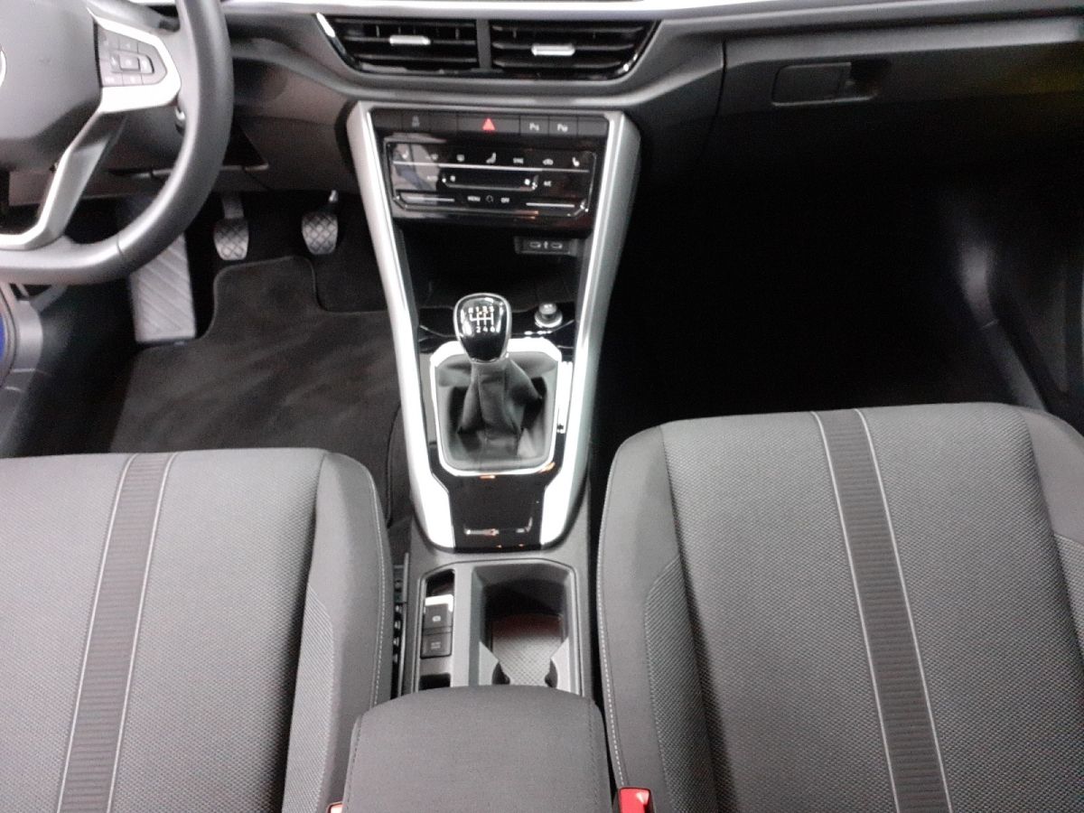 Volkswagen T-Roc 1.0TSI Life - Samsaru's Car Outlet