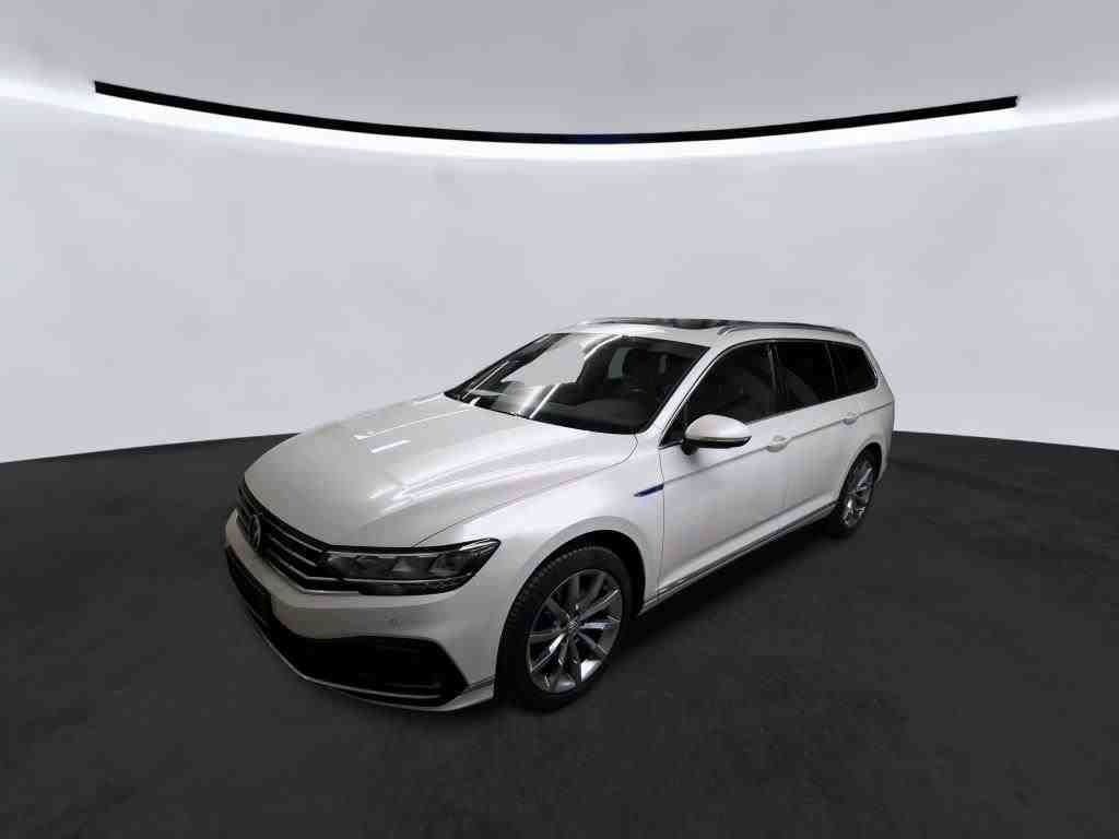 Volkswagen Passat GTE R-LINE - Samsaru's Car Outlet