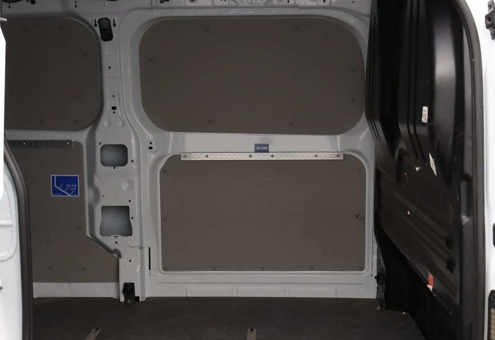 Volkswagen T7 Transporter Kasten LR lang TDI | KAMERA | PDC